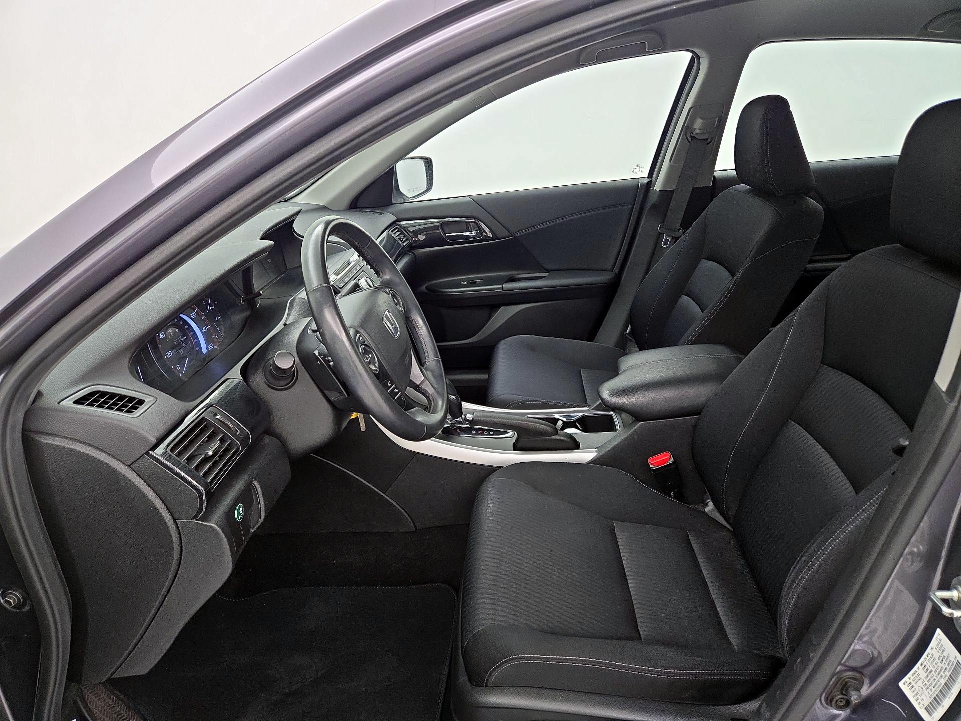 Thumbnail: 2015 Honda Accord - 11