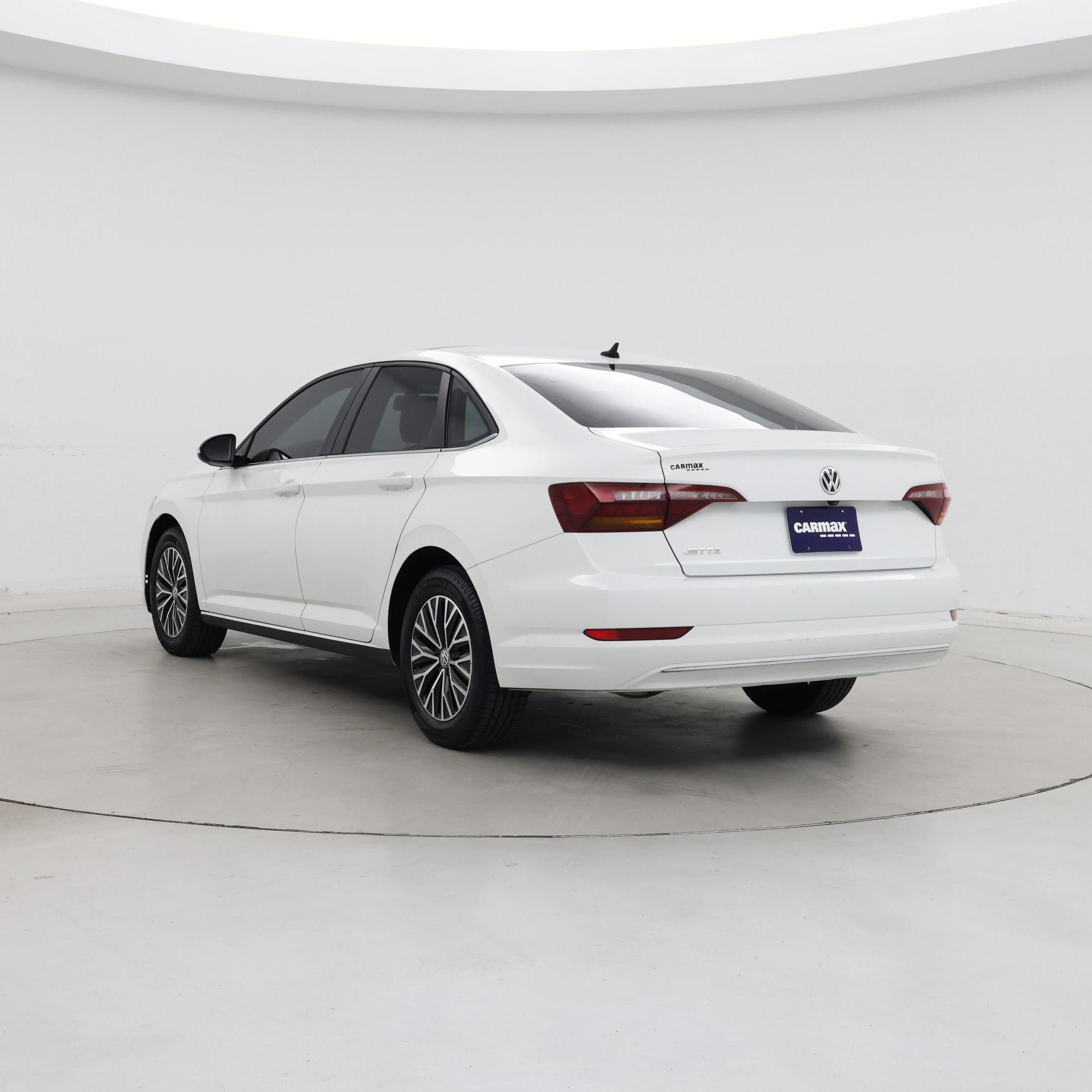 Thumbnail: 2019 Volkswagen Jetta - 2
