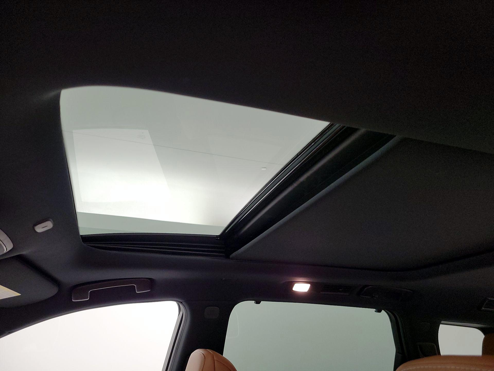 Thumbnail: 2026 INFINITI QX60 - 20