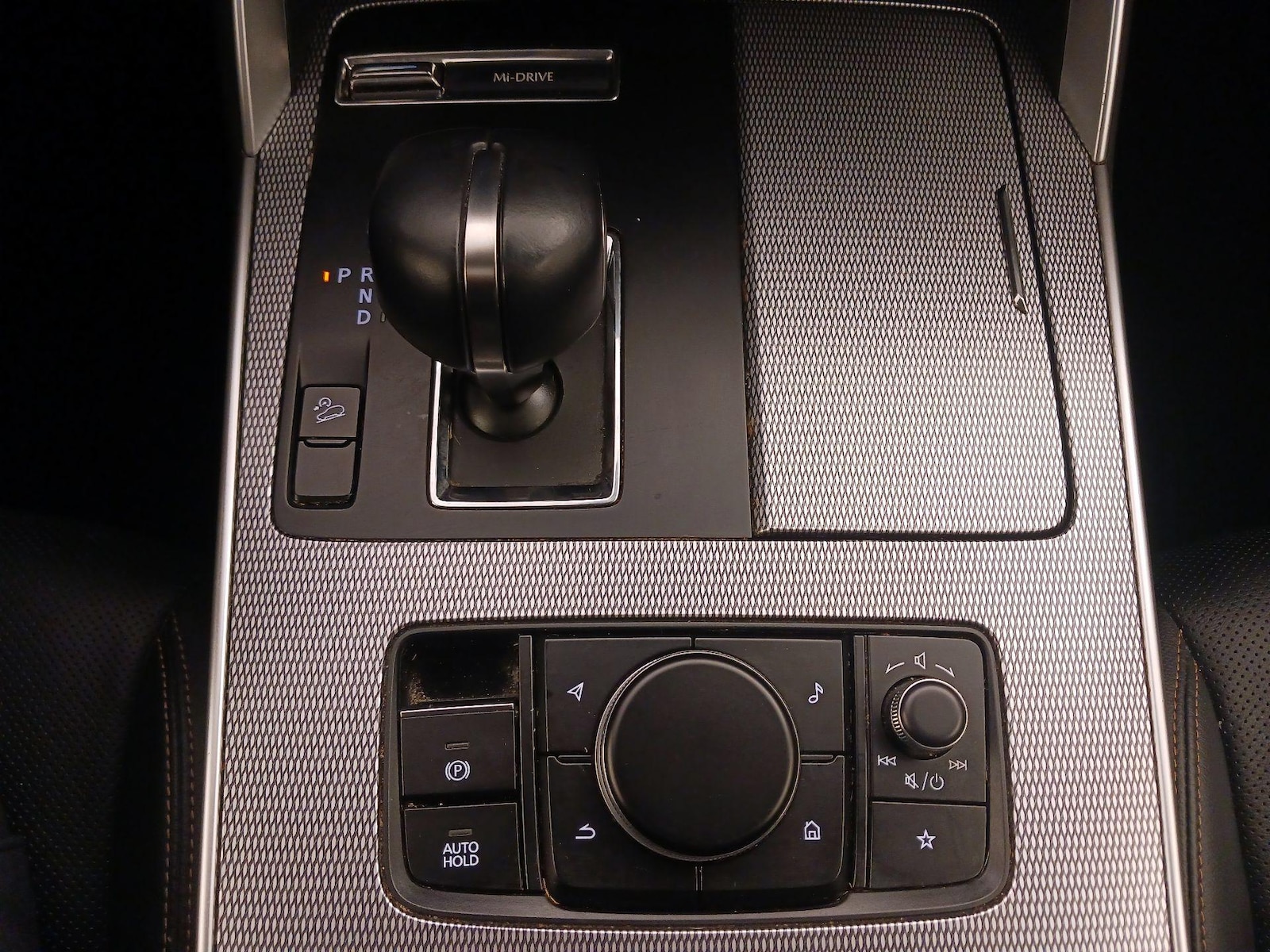 2025 Mazda CX-90 Preferred Package - Photo 18