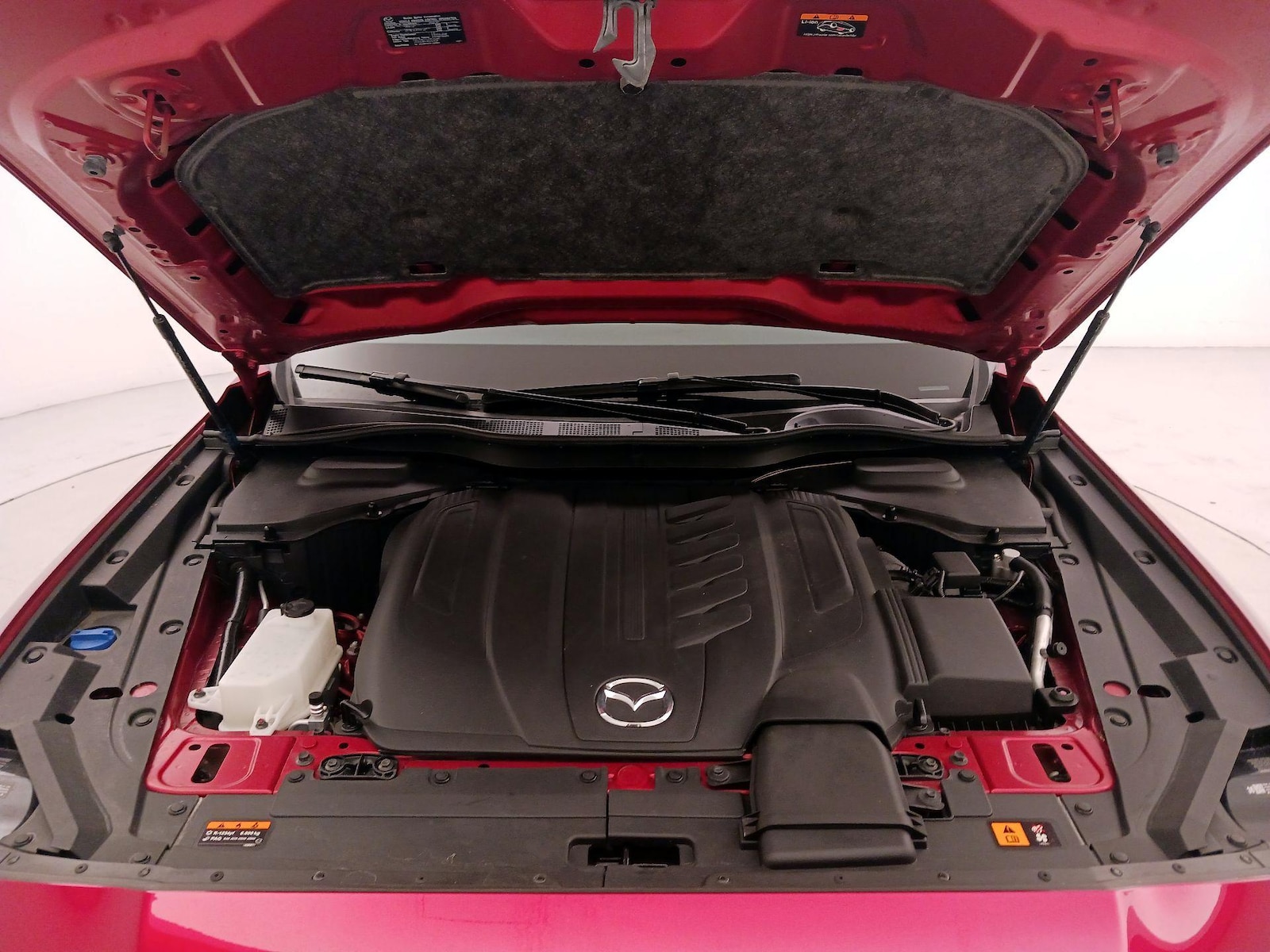 2025 Mazda CX-90 Preferred Package - Photo 25