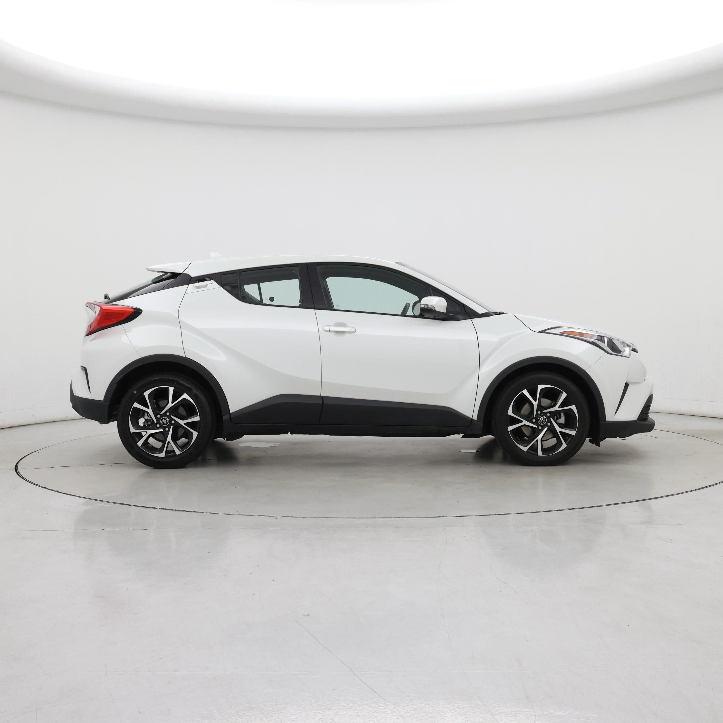 Thumbnail: 2019 Toyota C-HR - 7