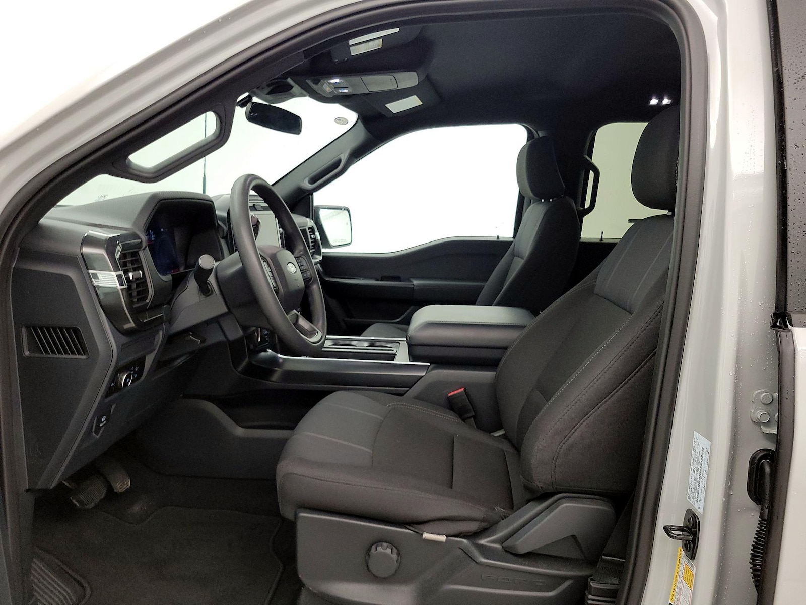 2026 Ford F-150 STX - Photo 12