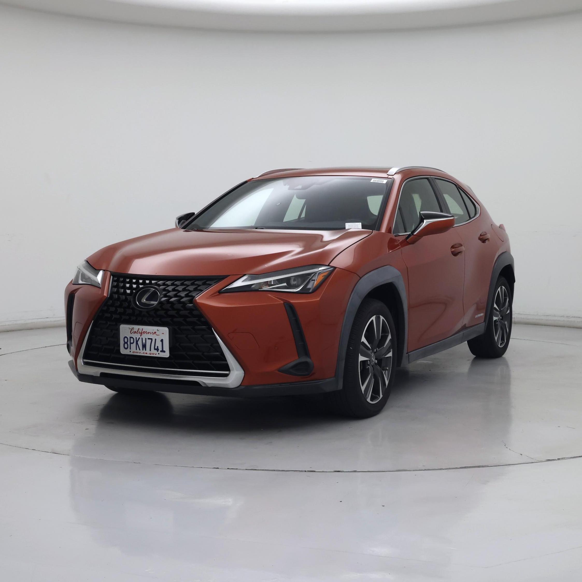 Thumbnail: 2020 Lexus UX - 4