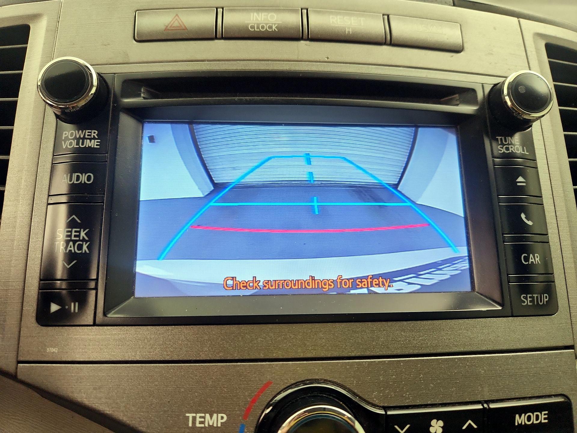 Thumbnail: 2014 Toyota Venza - 14