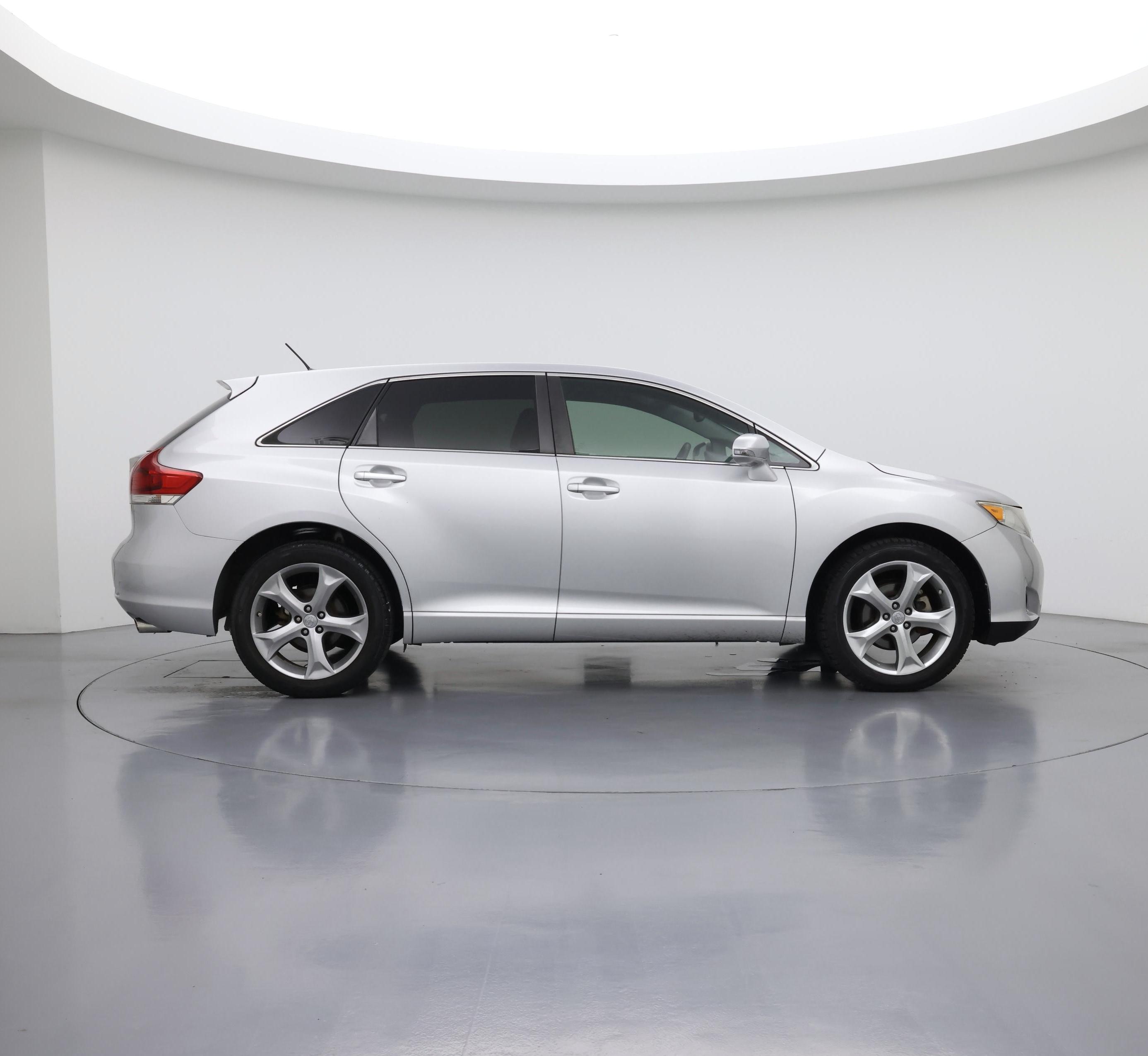 Thumbnail: 2014 Toyota Venza - 7