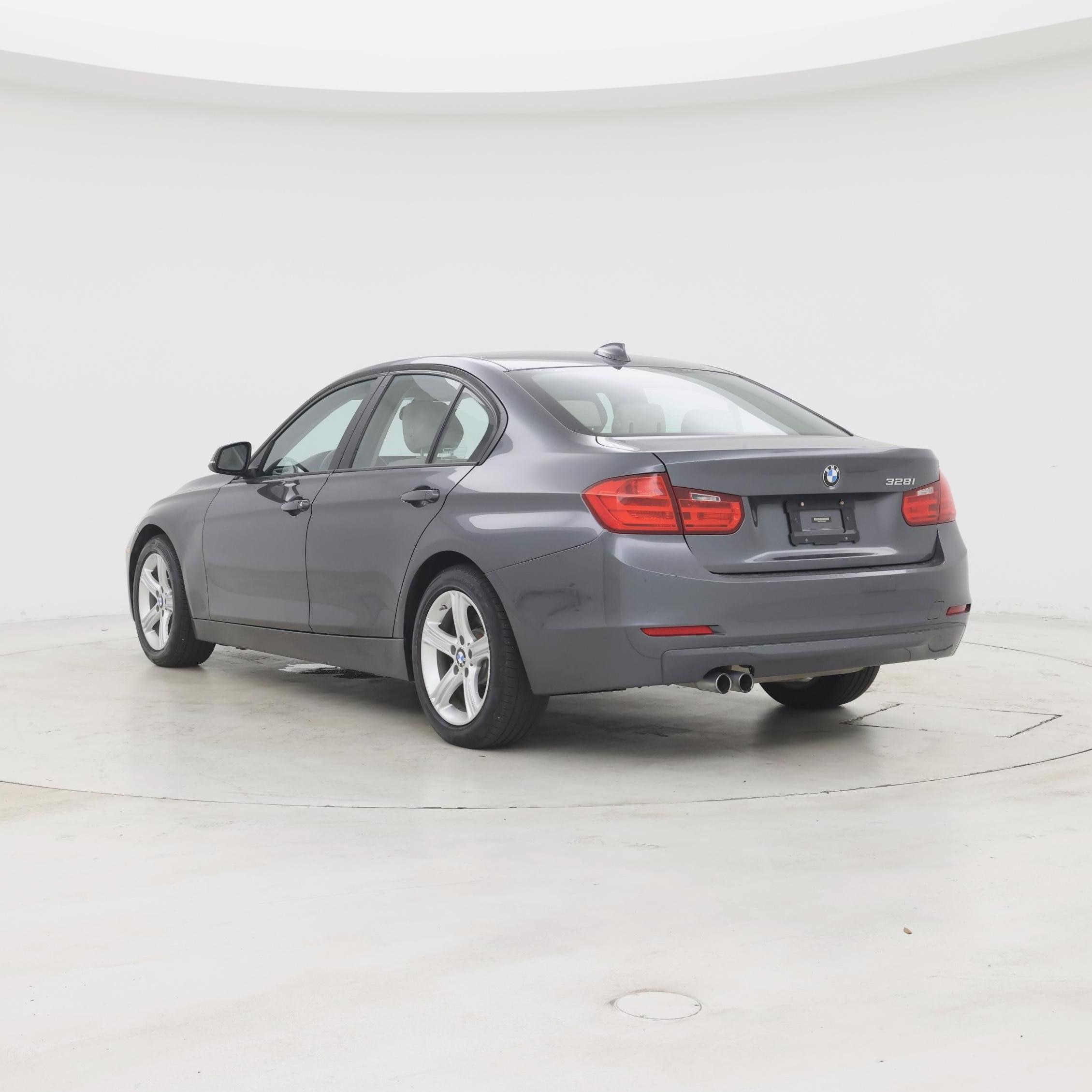Thumbnail: 2015 BMW 3 Series - 2