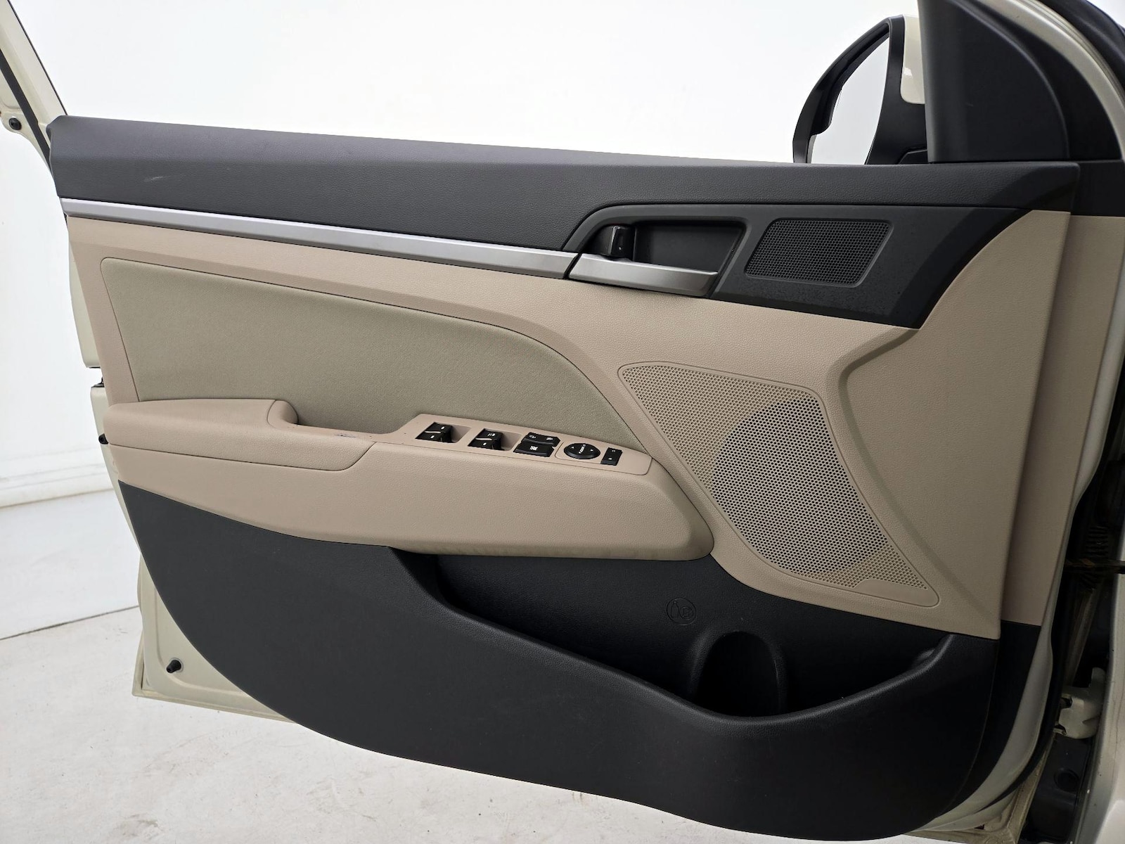 2017 Hyundai Elantra SE - Photo 13