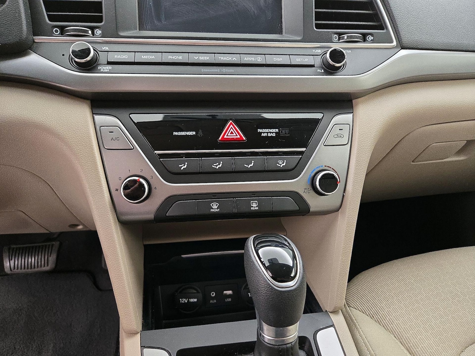 2017 Hyundai Elantra SE - Photo 17
