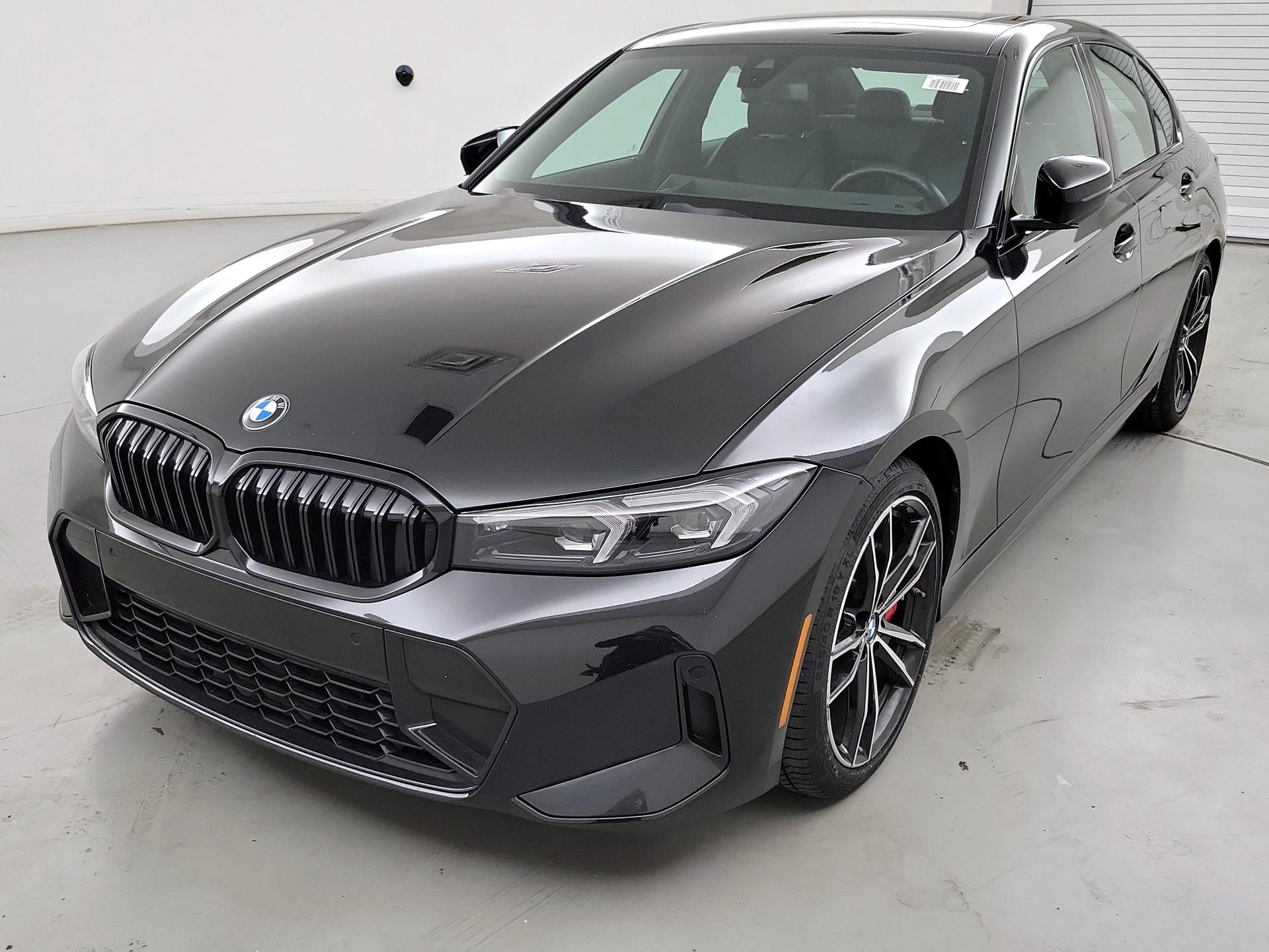 Thumbnail: 2023 BMW 3 Series - 3