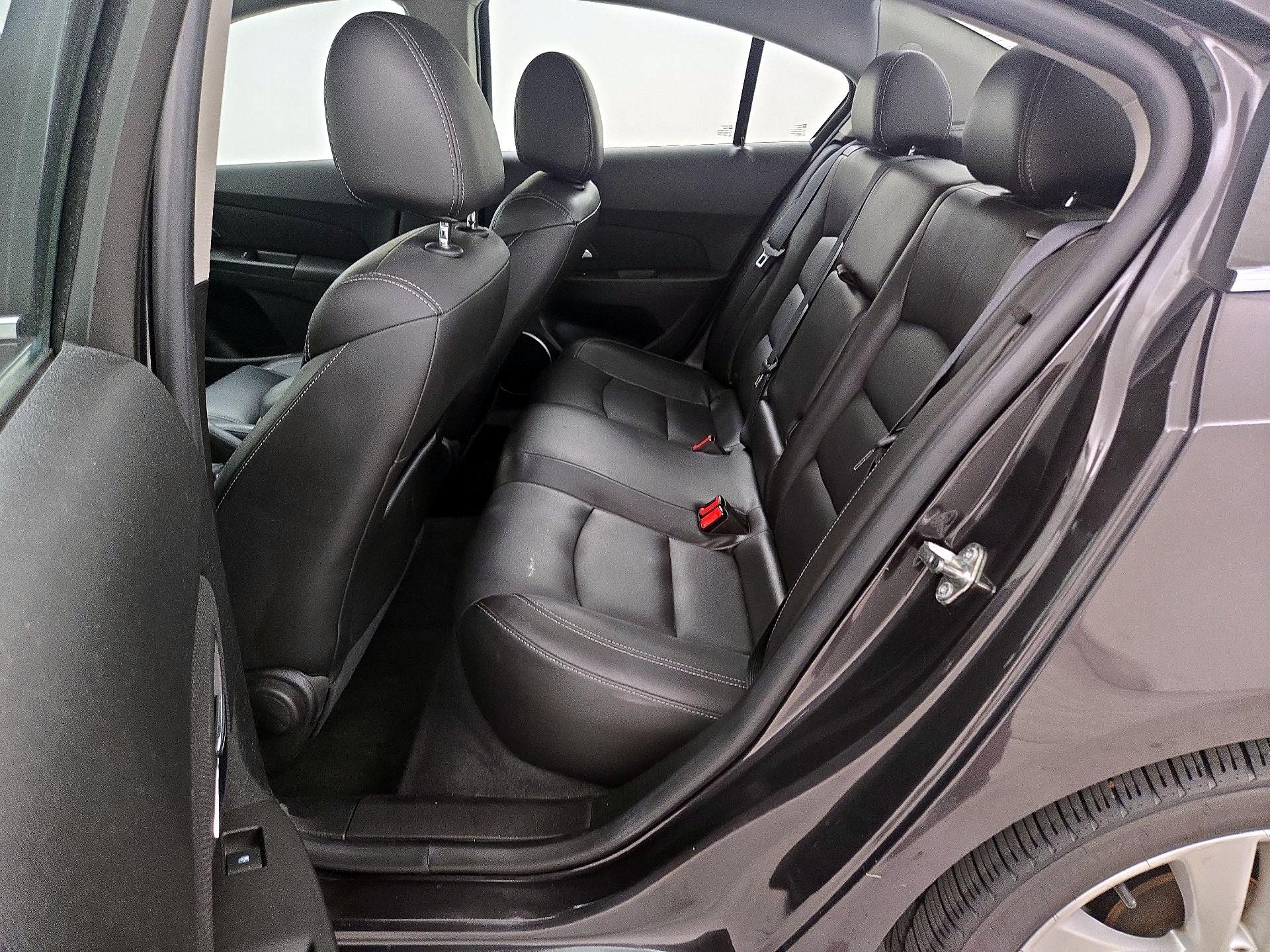 Thumbnail: 2015 Chevrolet Cruze - 20