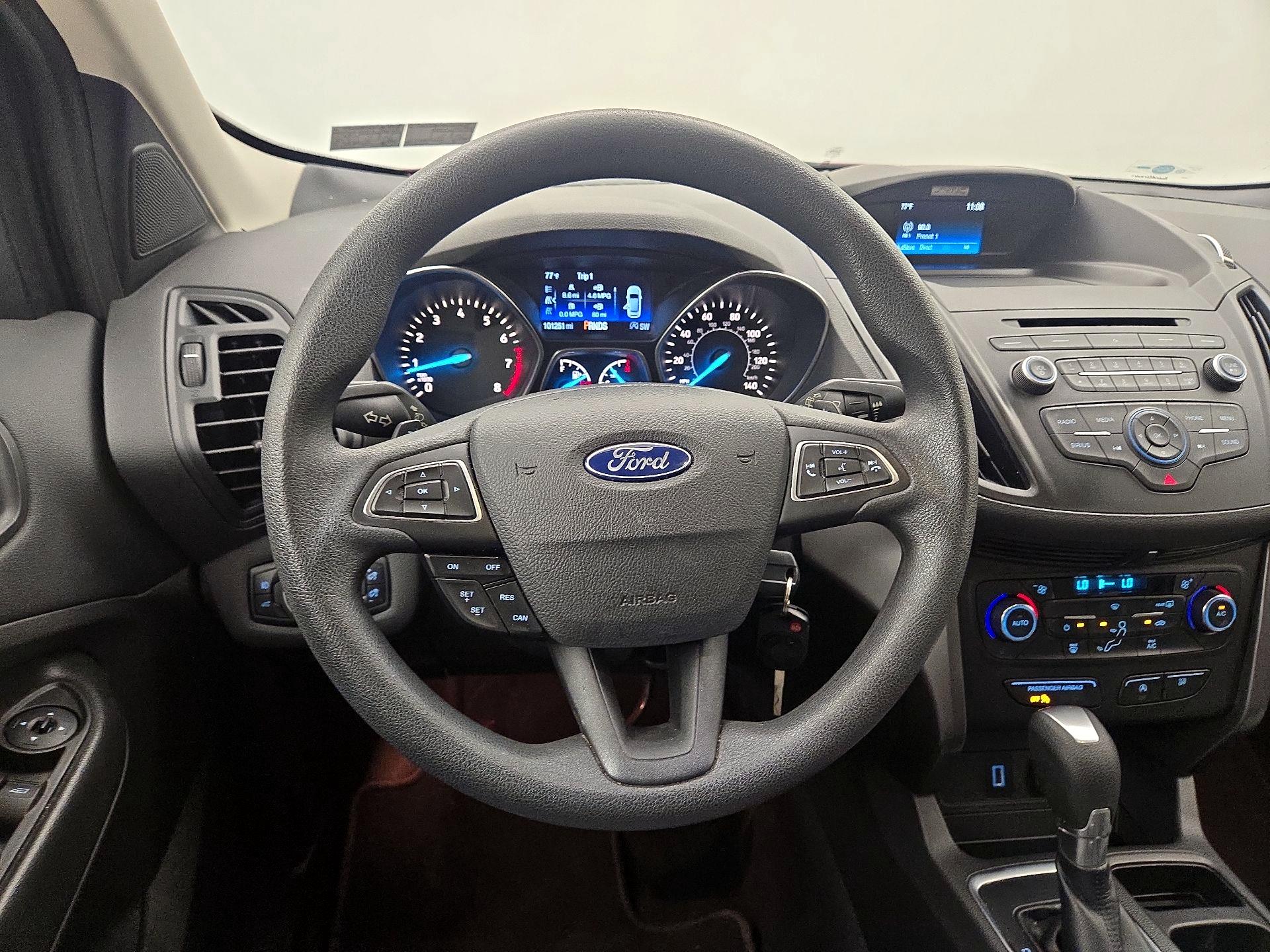 Thumbnail: 2017 Ford Escape - 10
