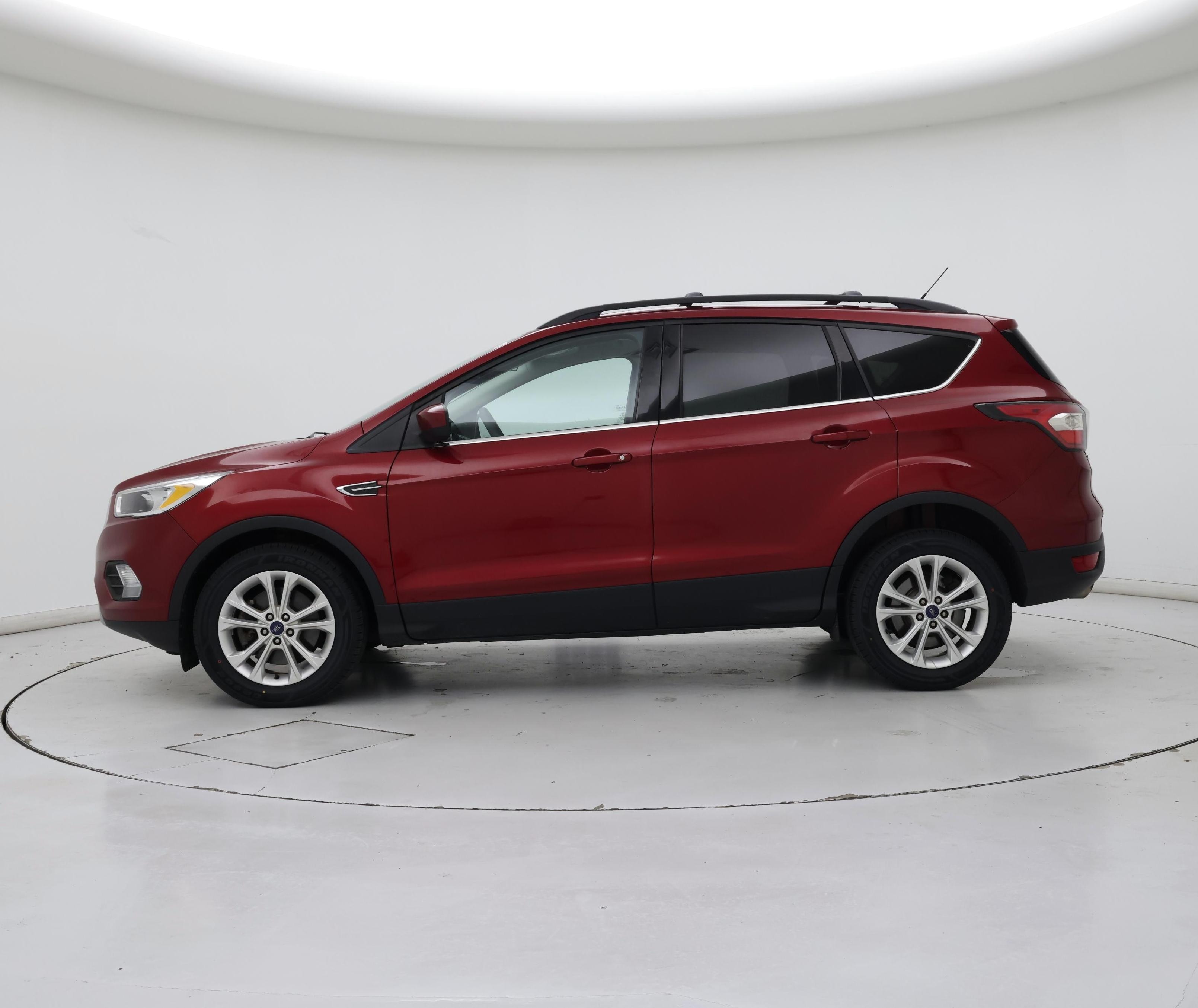 Thumbnail: 2017 Ford Escape - 3