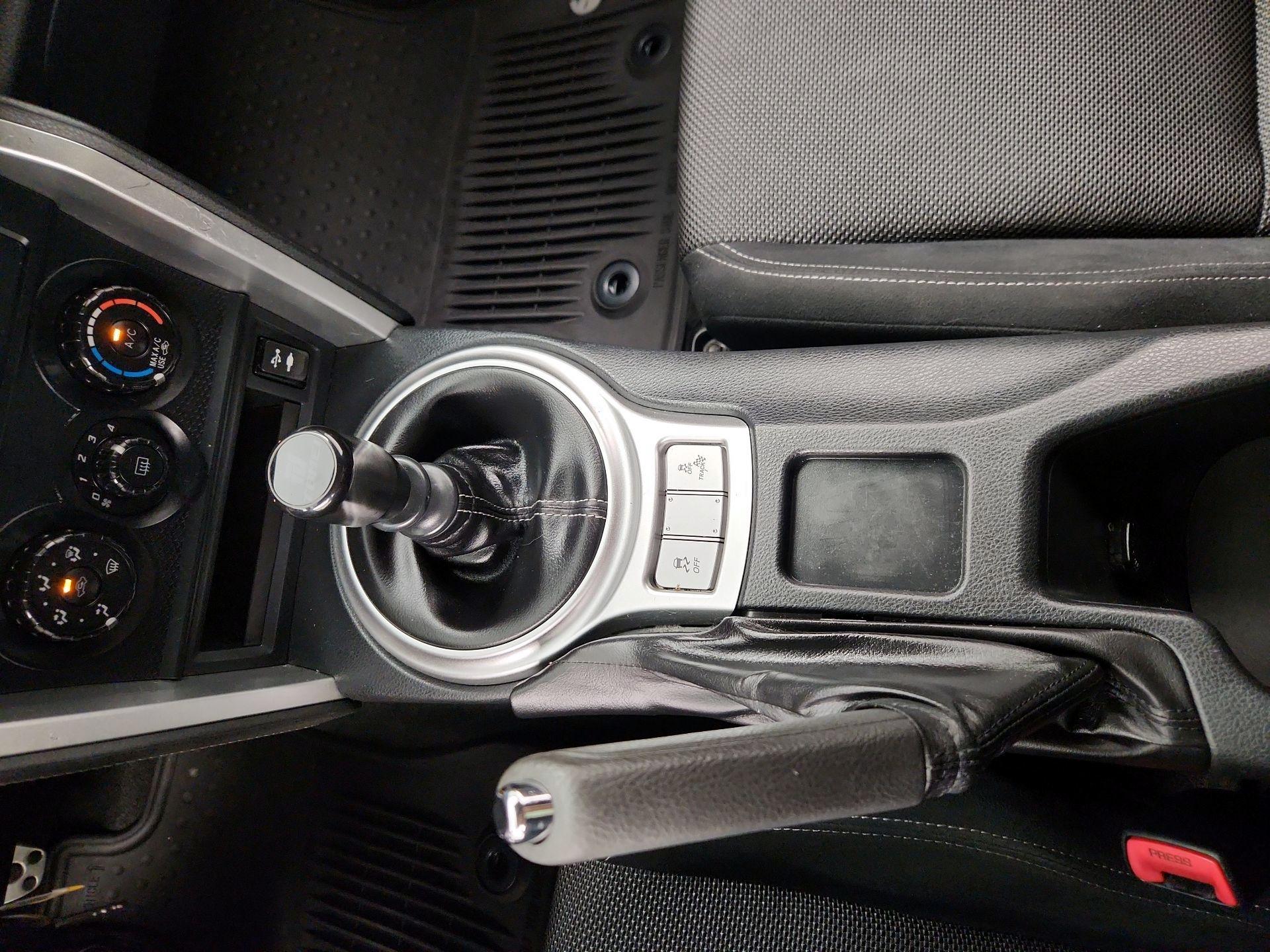 Thumbnail: 2019 Toyota 86 - 17