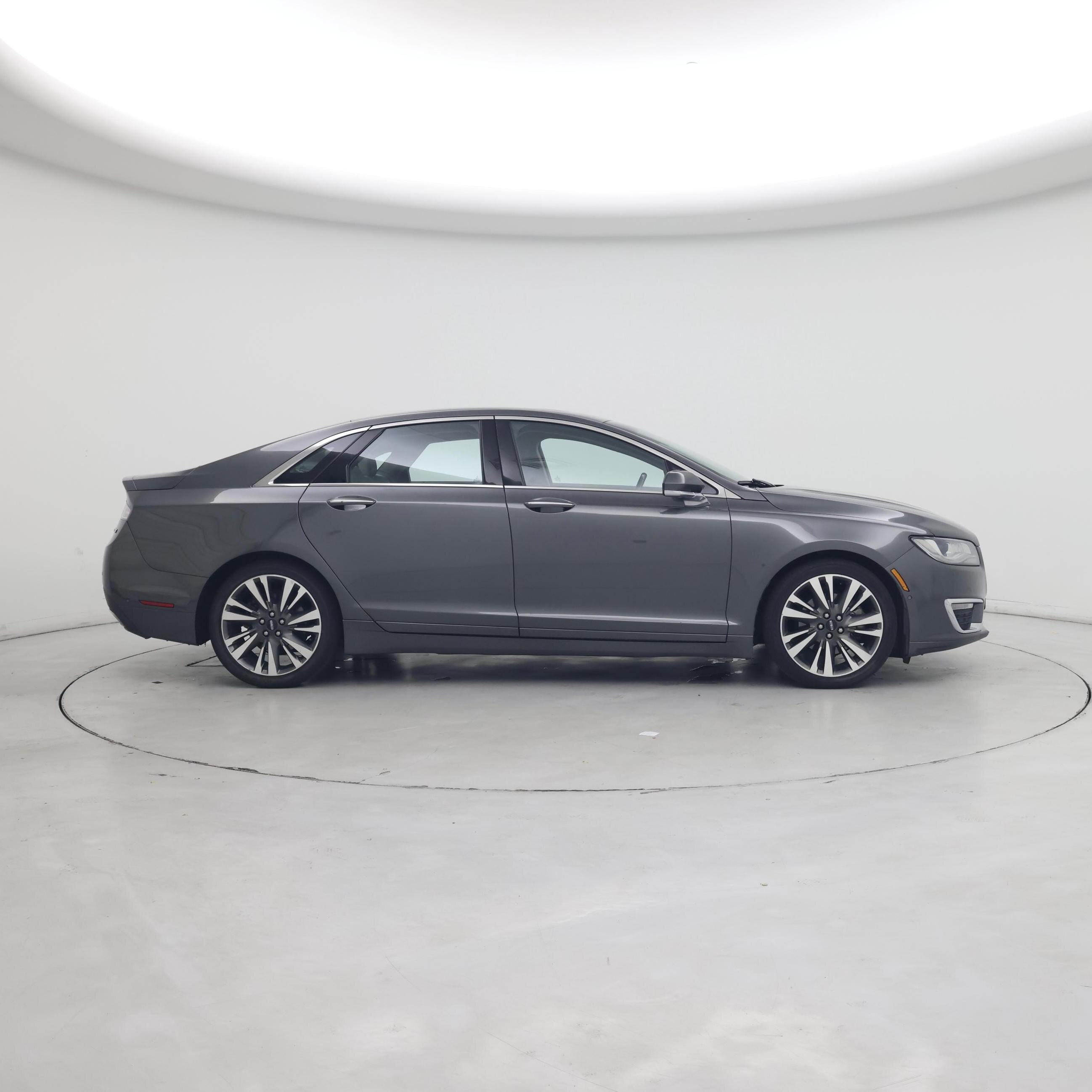 Thumbnail: 2017 Lincoln MKZ - 7