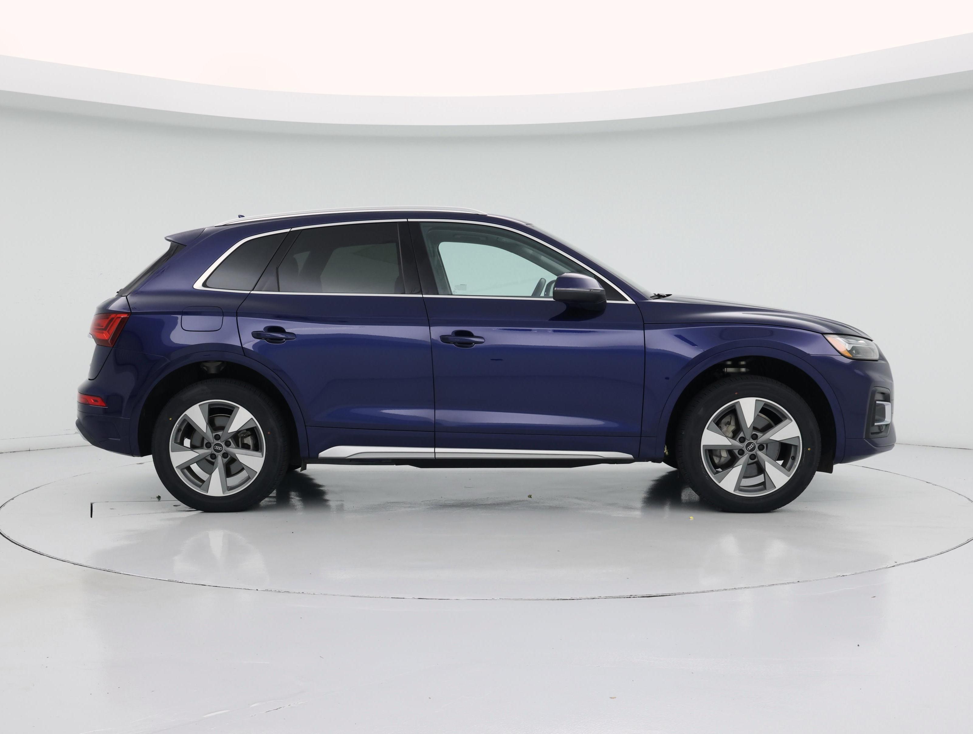 Thumbnail: 2024 Audi Q5 - 7