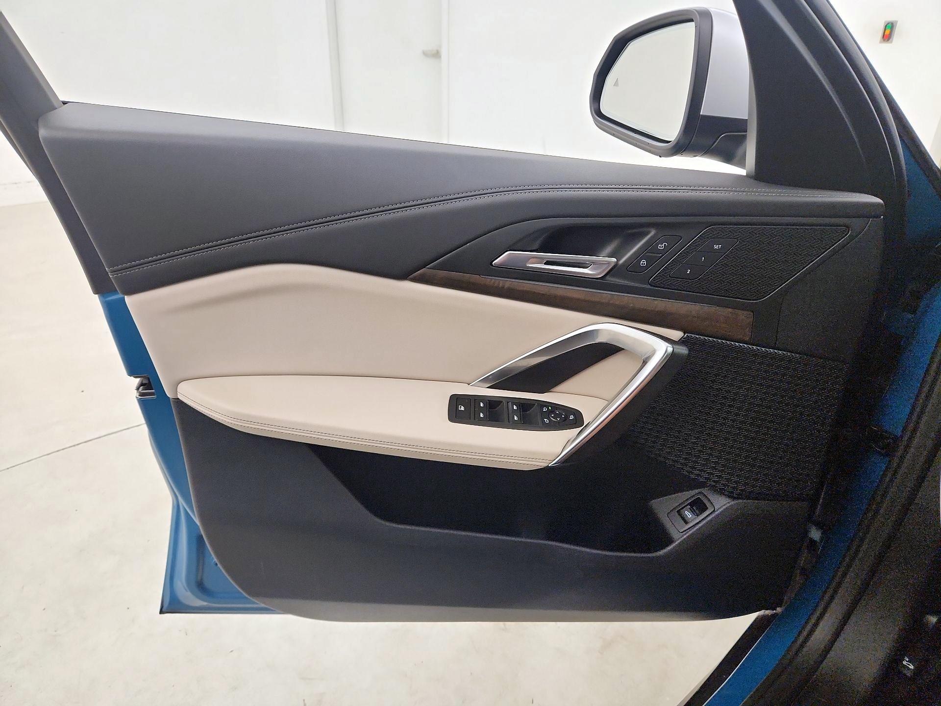 Thumbnail: 2023 BMW X1 - 12