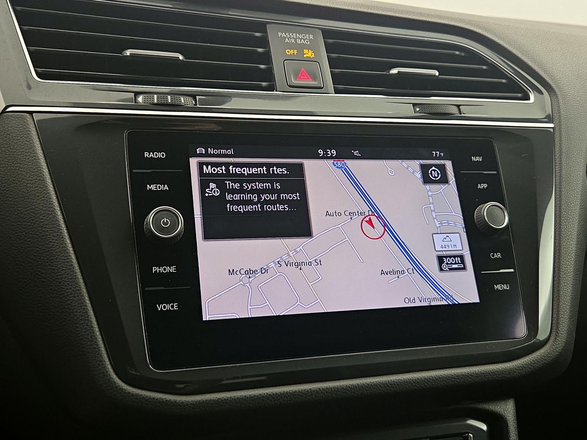 Thumbnail: 2019 Volkswagen Tiguan - 14