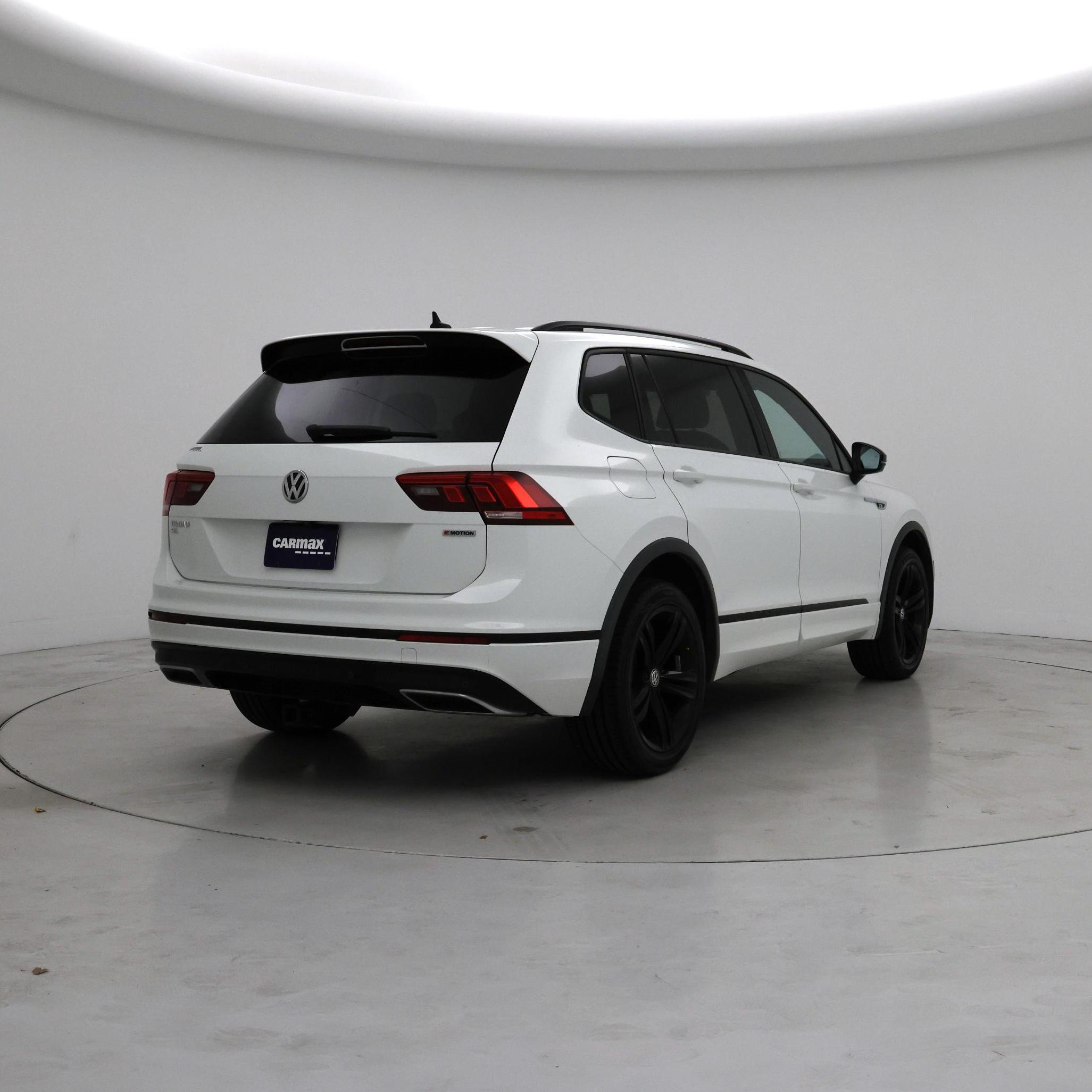 Thumbnail: 2019 Volkswagen Tiguan - 8