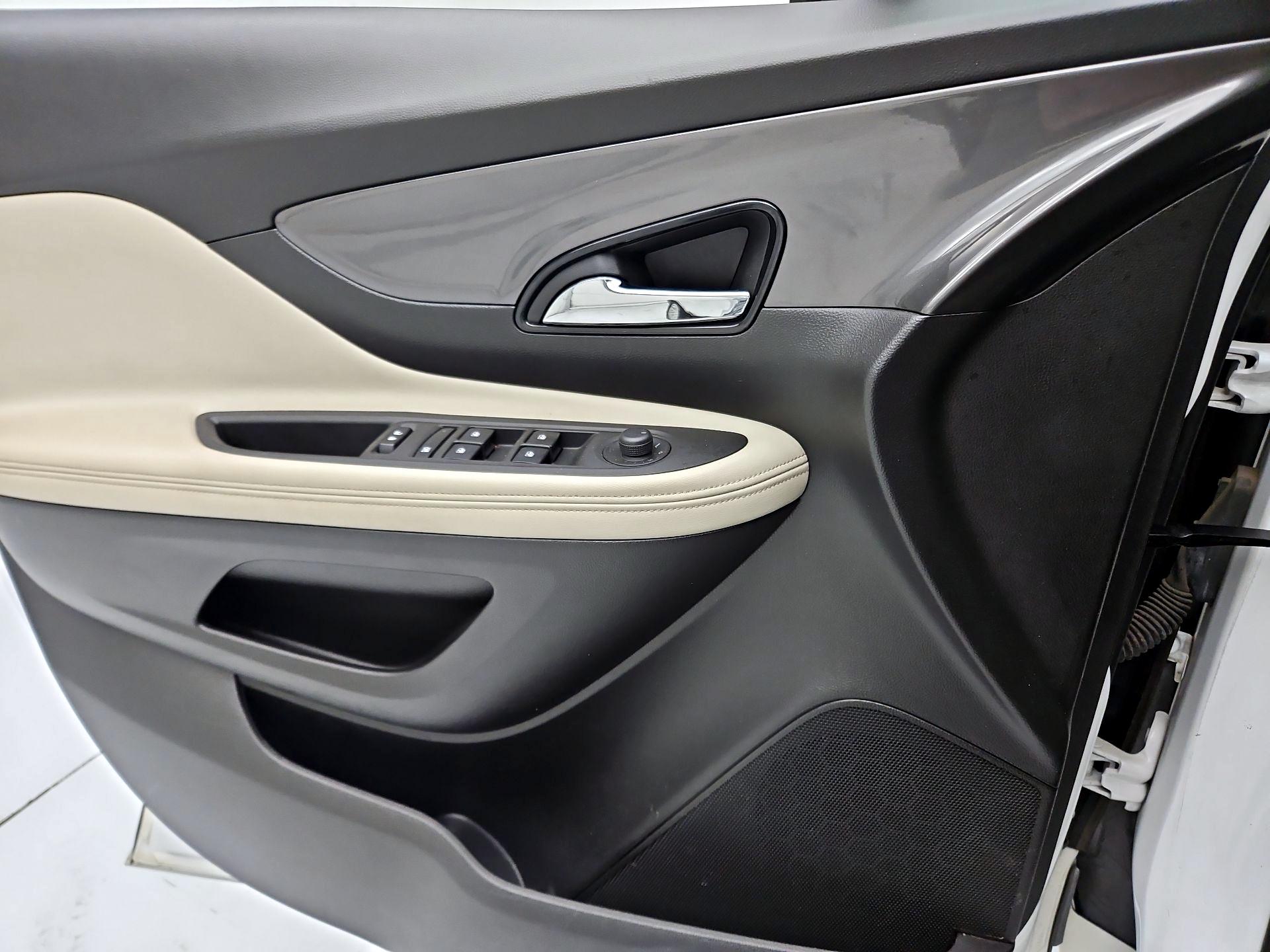 Thumbnail: 2017 Buick Encore - 12