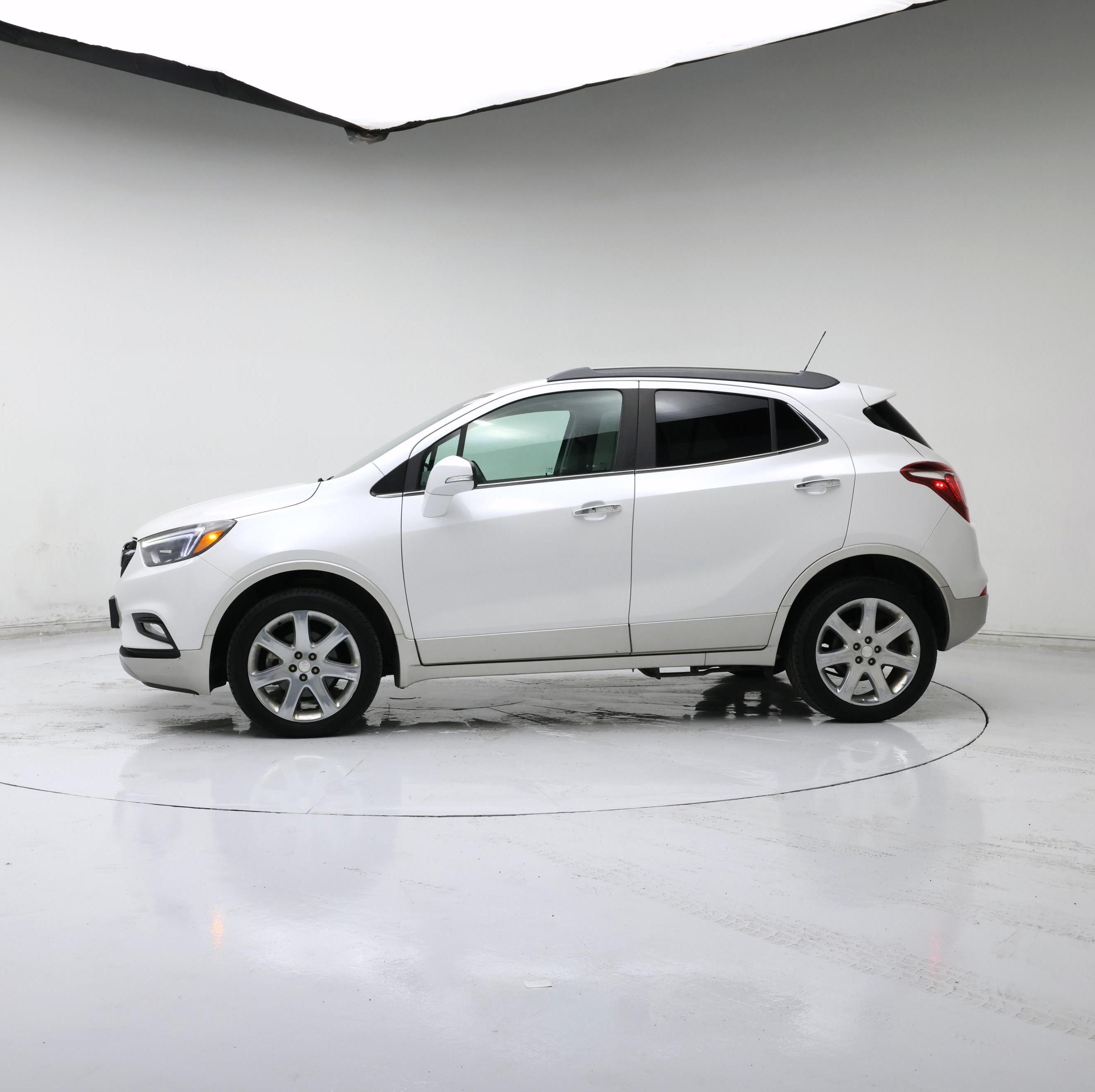 Thumbnail: 2017 Buick Encore - 3