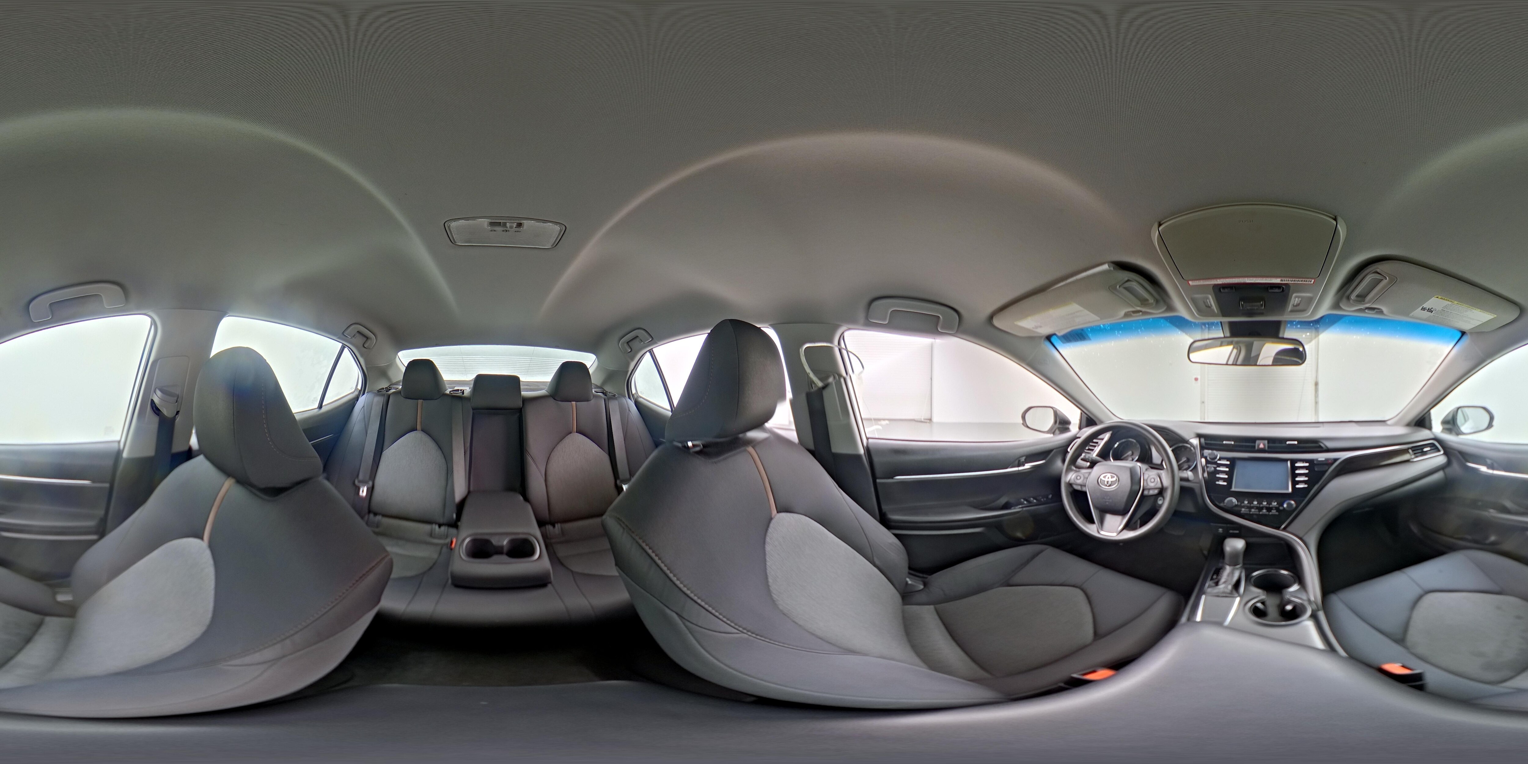 2019 Toyota Camry LE - Photo 24