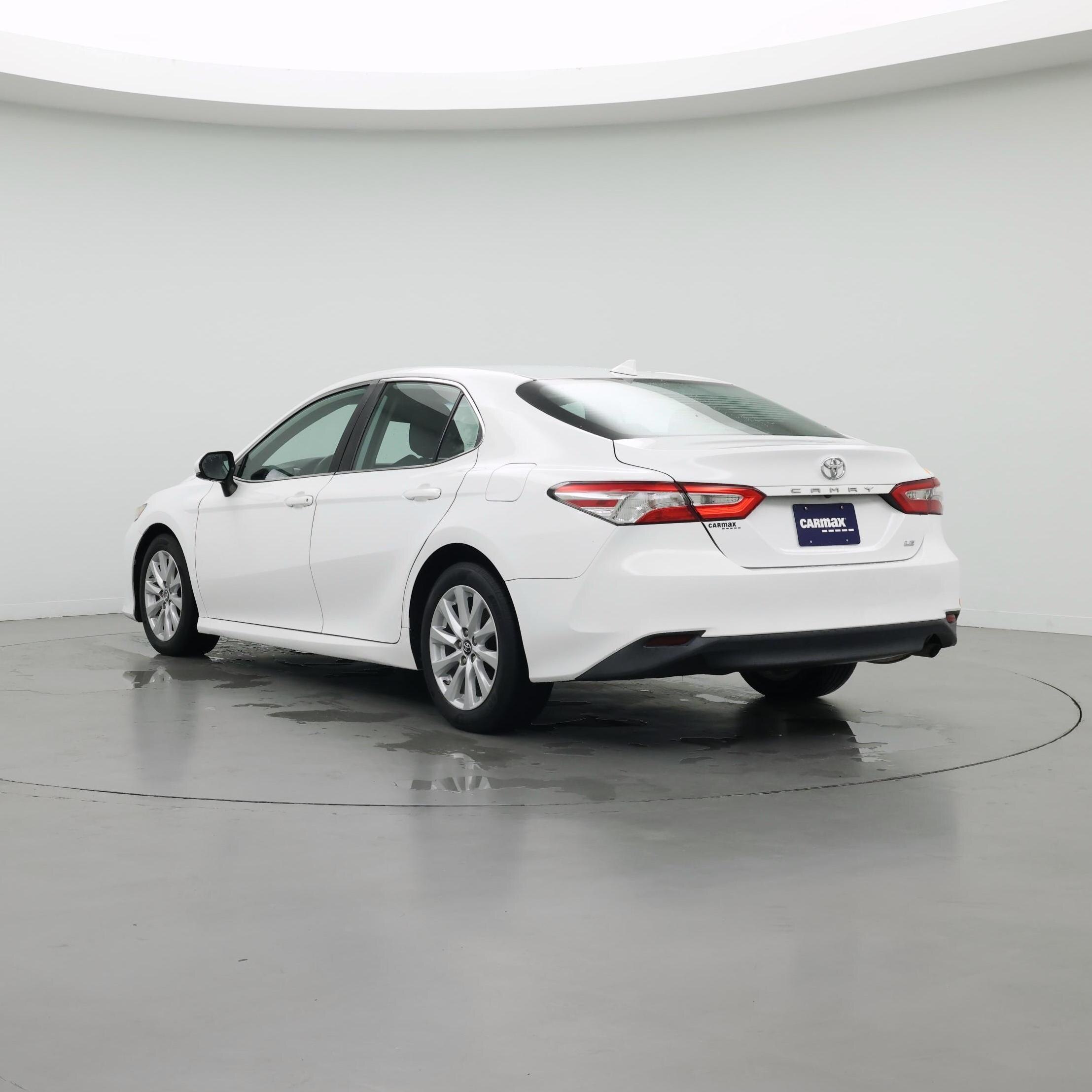 Thumbnail: 2019 Toyota Camry - 2