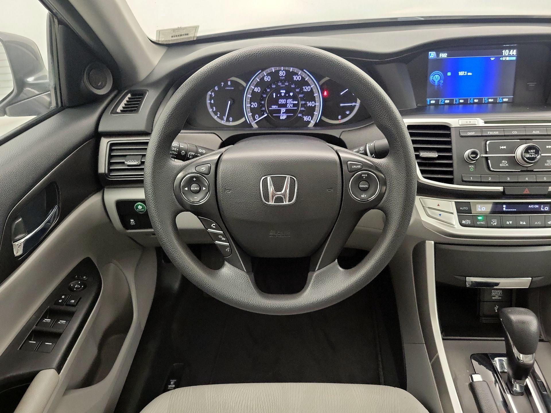 Thumbnail: 2015 Honda Accord - 10