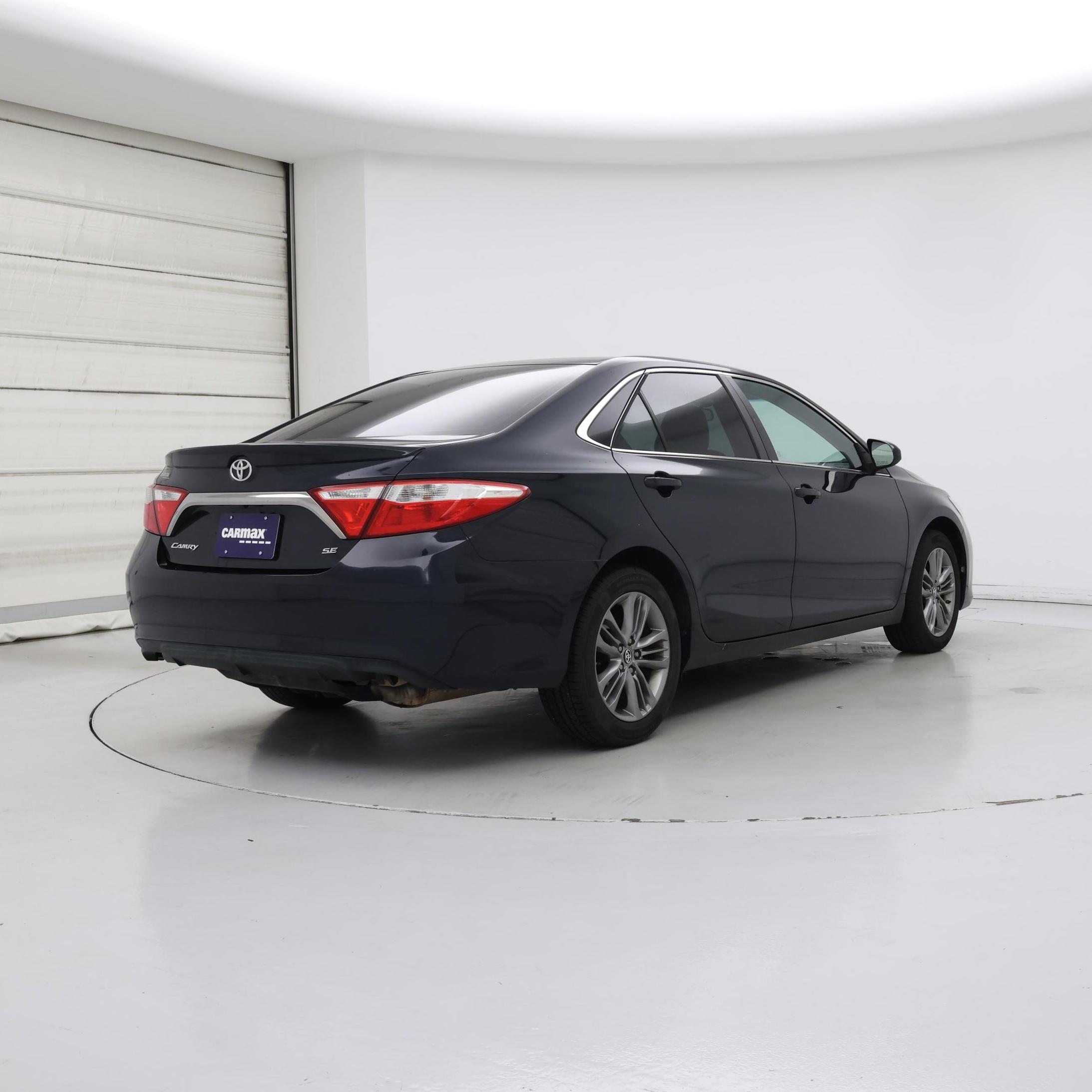 Thumbnail: 2016 Toyota Camry - 8