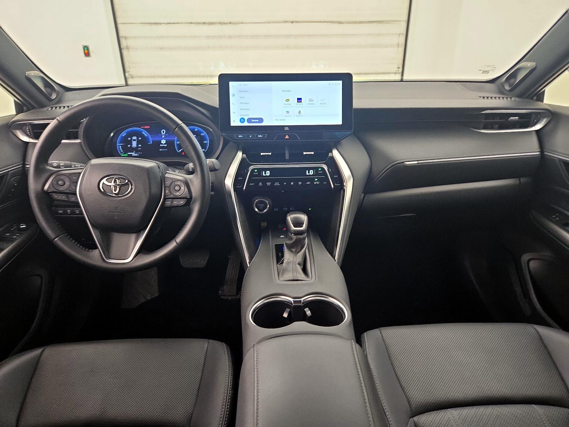 Thumbnail: 2024 Toyota Venza - 9