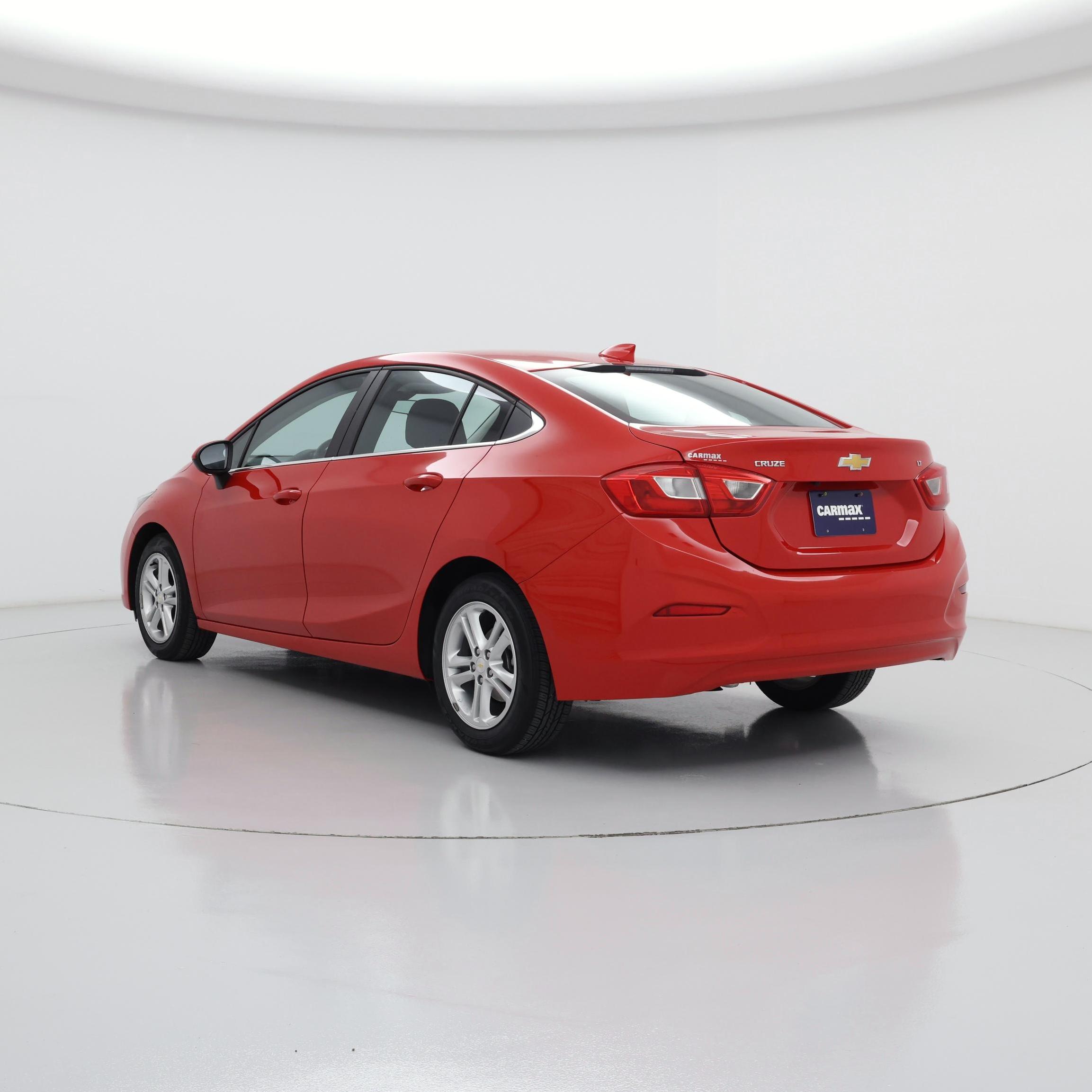 Thumbnail: 2017 Chevrolet Cruze - 2