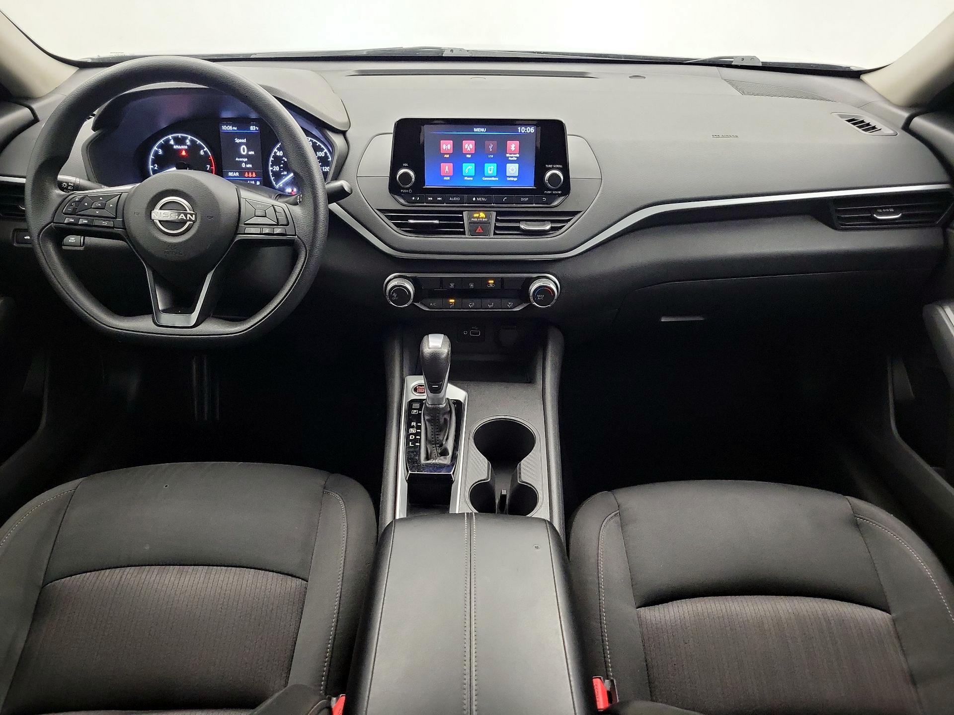 Thumbnail: 2023 Nissan Altima - 9