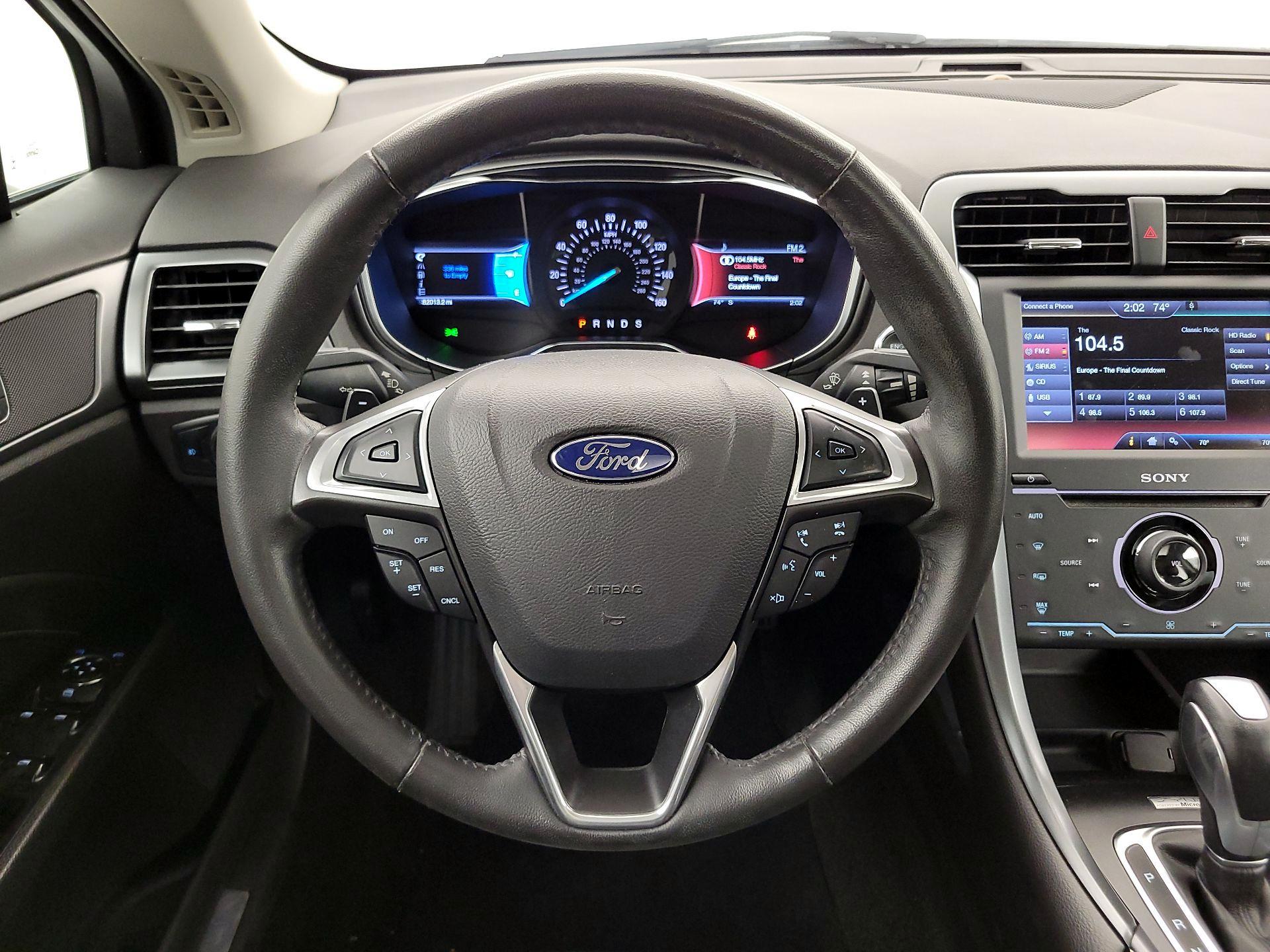 Thumbnail: 2014 Ford Fusion - 10