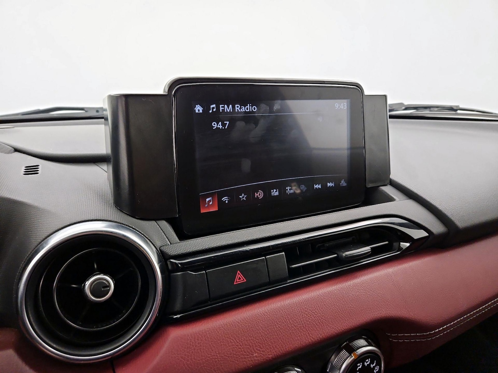 2020 Mazda MX-5 Miata RF Grand Touring - Photo 17