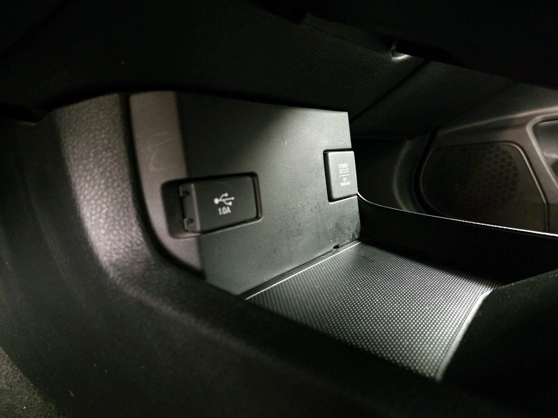 Thumbnail: 2018 Honda Civic - 18