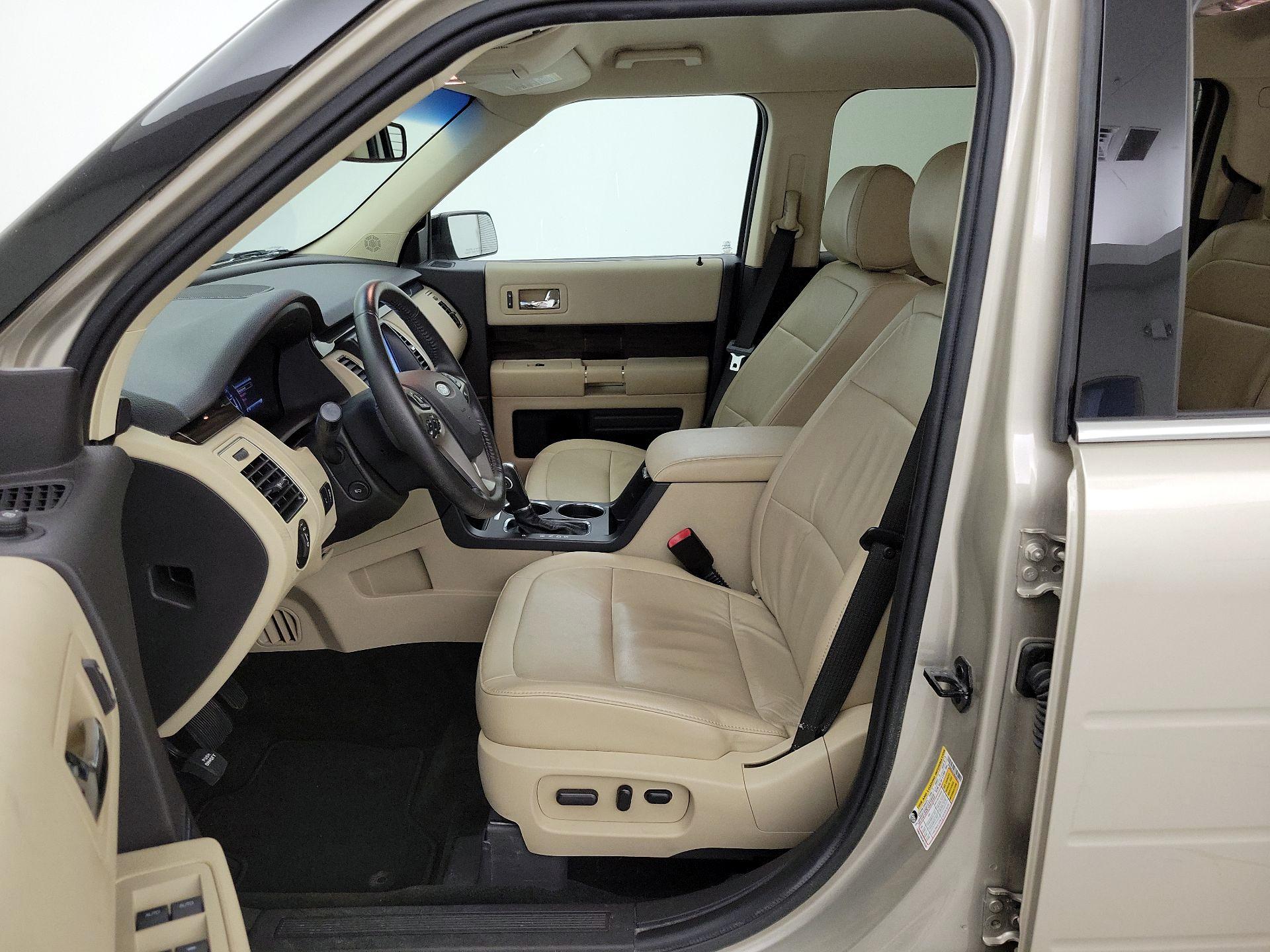 Thumbnail: 2017 Ford Flex - 11