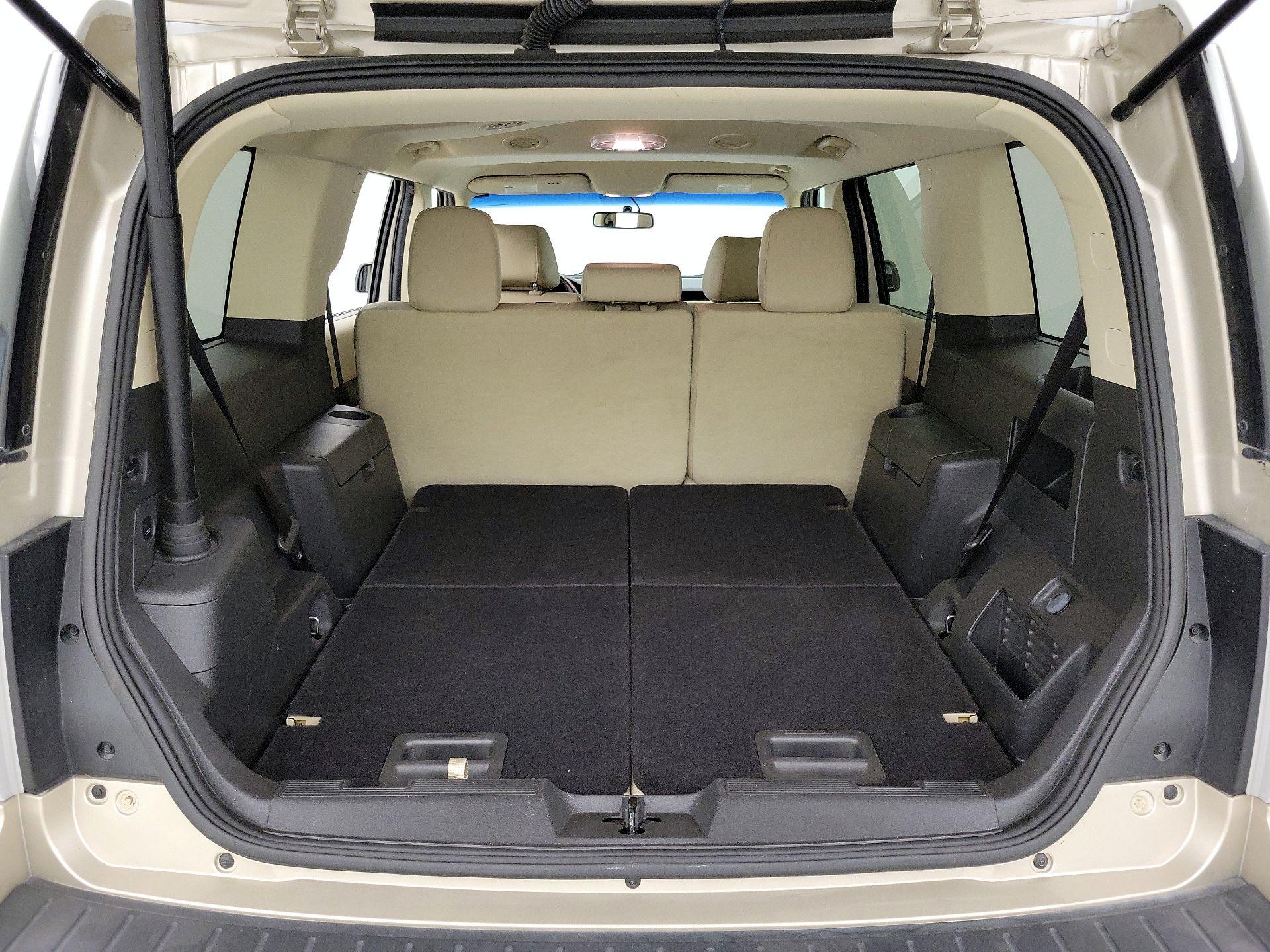 Thumbnail: 2017 Ford Flex - 20