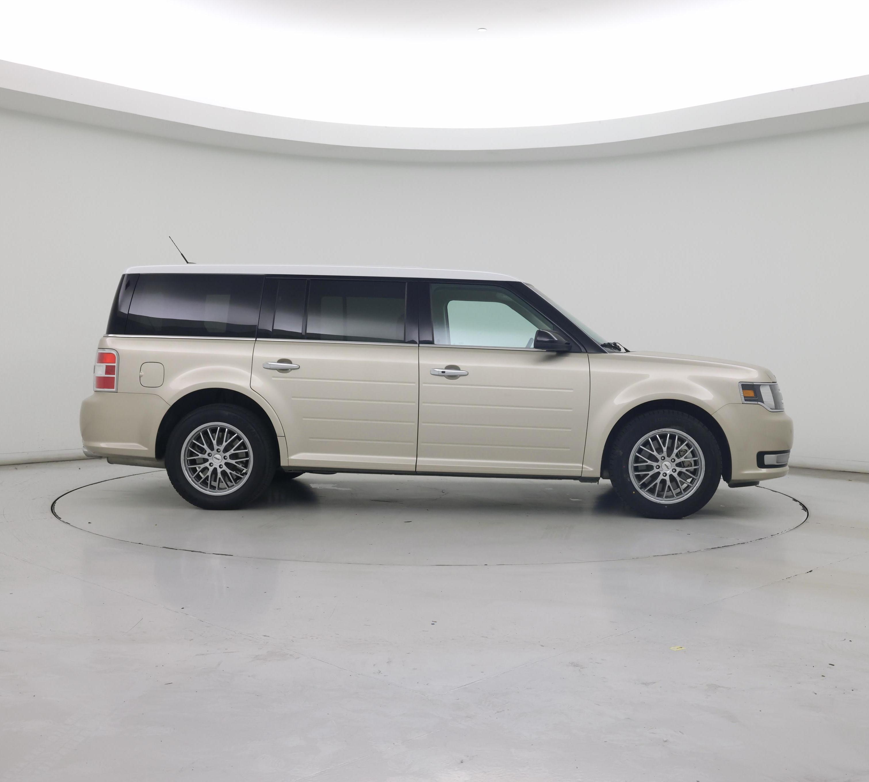 Thumbnail: 2017 Ford Flex - 7