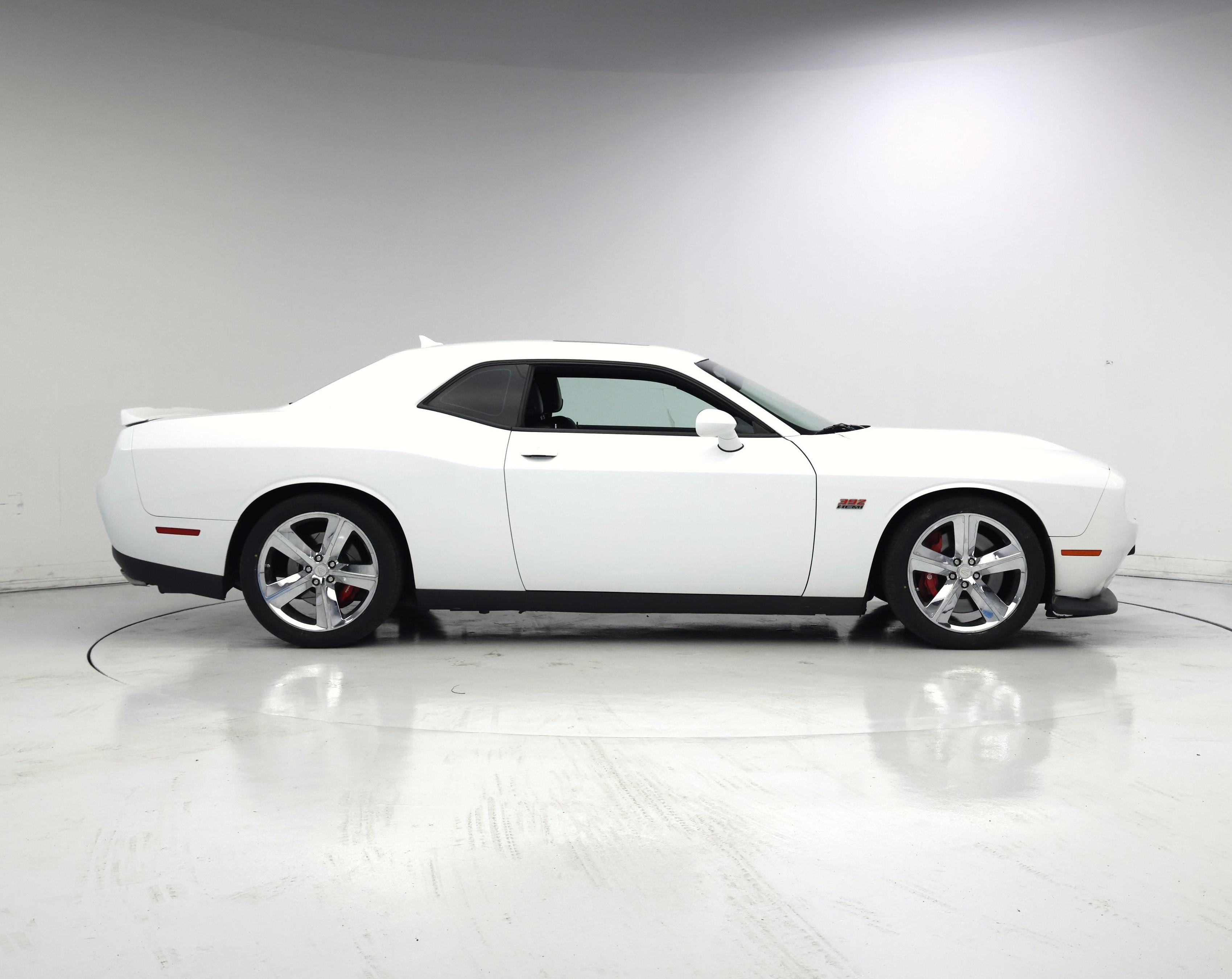 Thumbnail: 2017 Dodge Challenger - 7