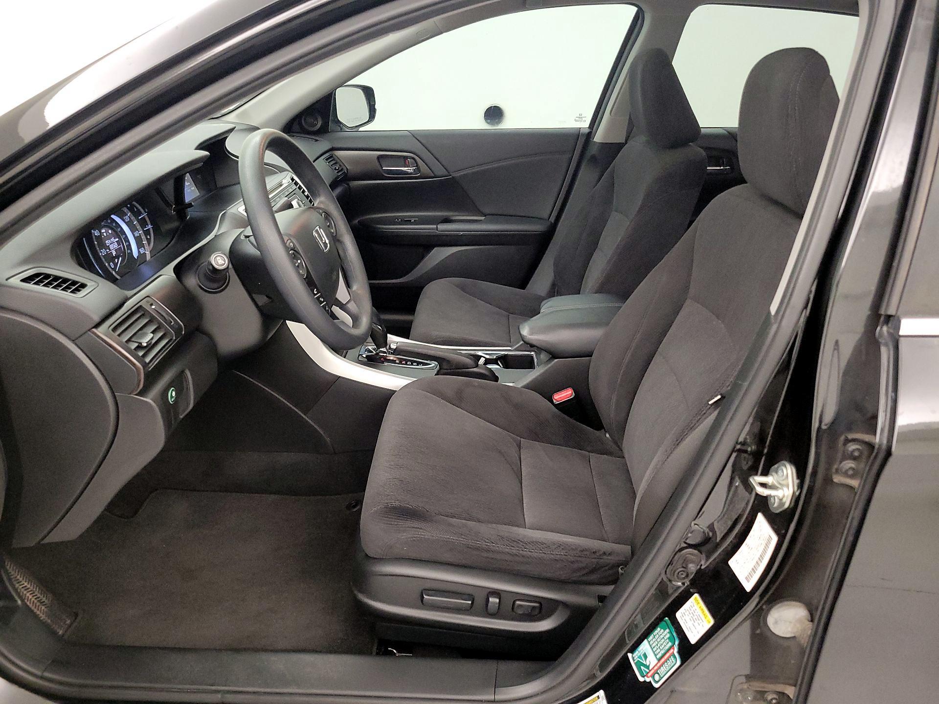 Thumbnail: 2015 Honda Accord - 11
