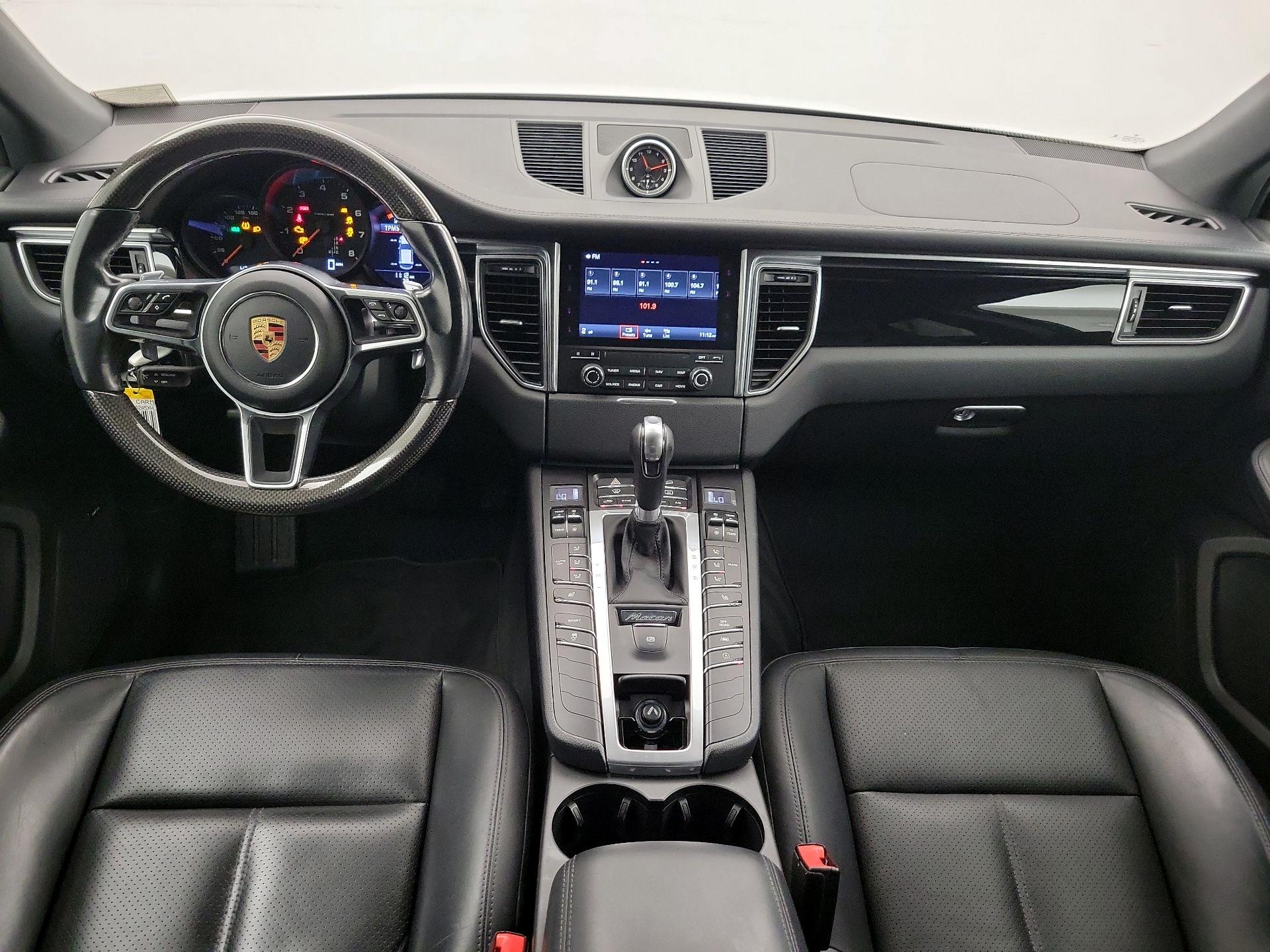 Thumbnail: 2017 Porsche Macan - 9