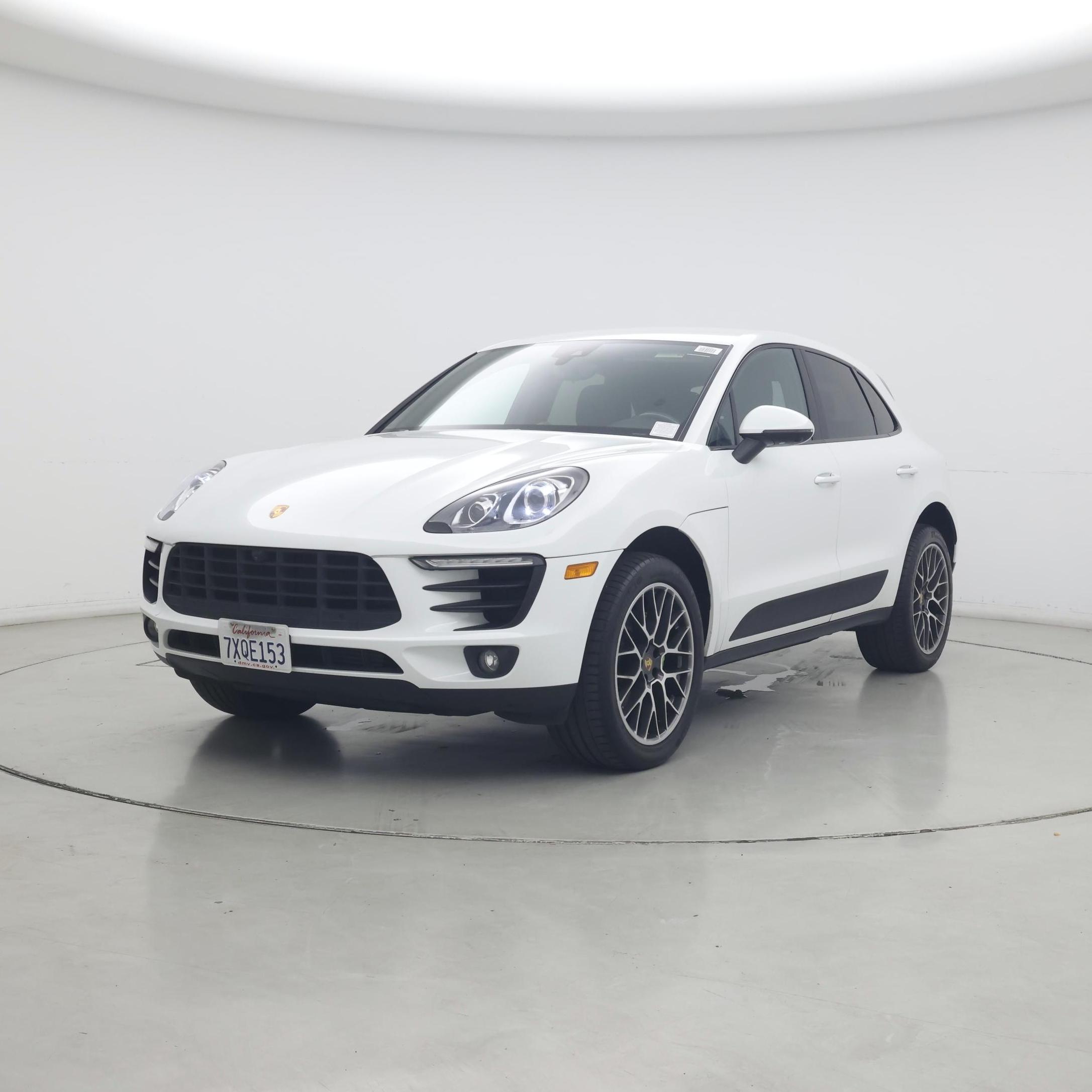 Thumbnail: 2017 Porsche Macan - 4