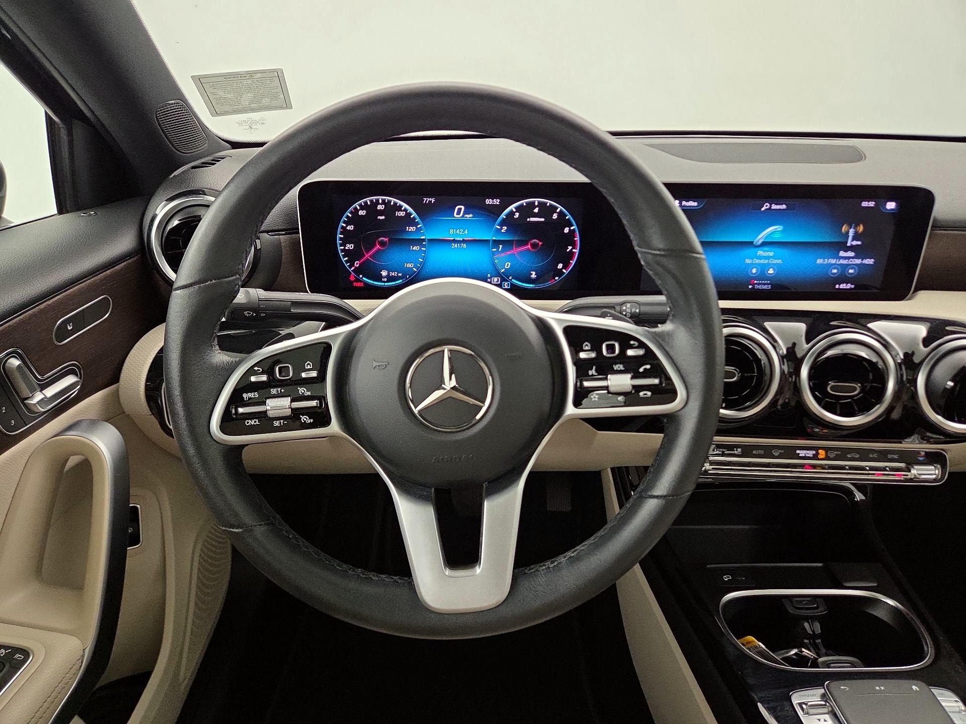 Thumbnail: 2019 Mercedes-Benz A-Class - 10