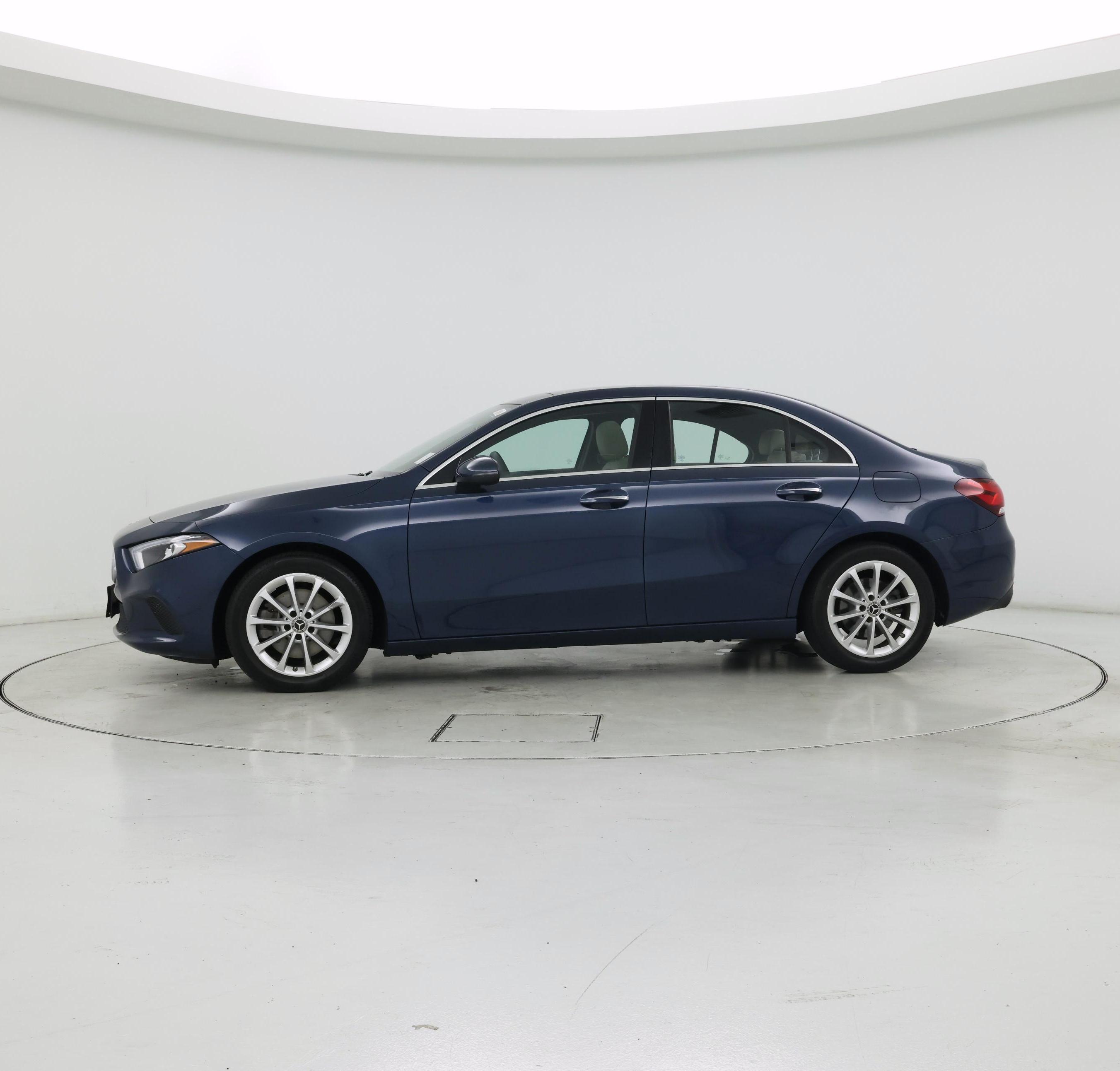 Thumbnail: 2019 Mercedes-Benz A-Class - 3