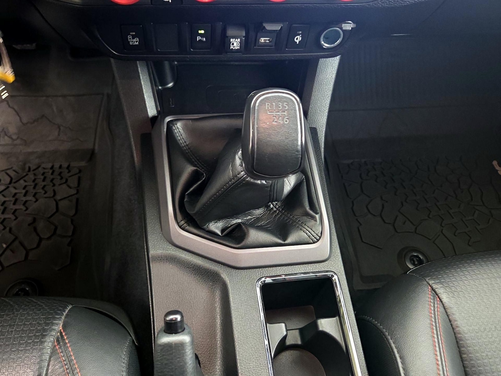 2022 Toyota Tacoma TRD Pro - Photo 18