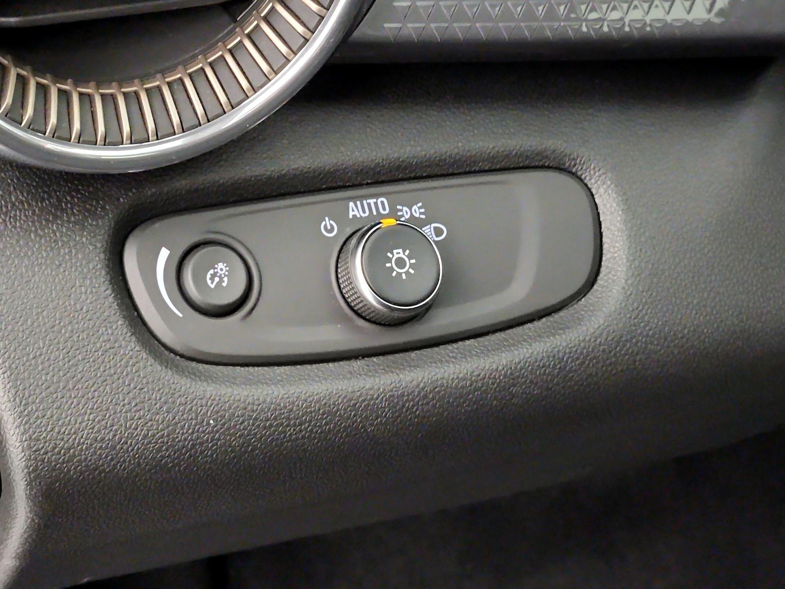 2024 Chevrolet Trax Activ - Photo 14