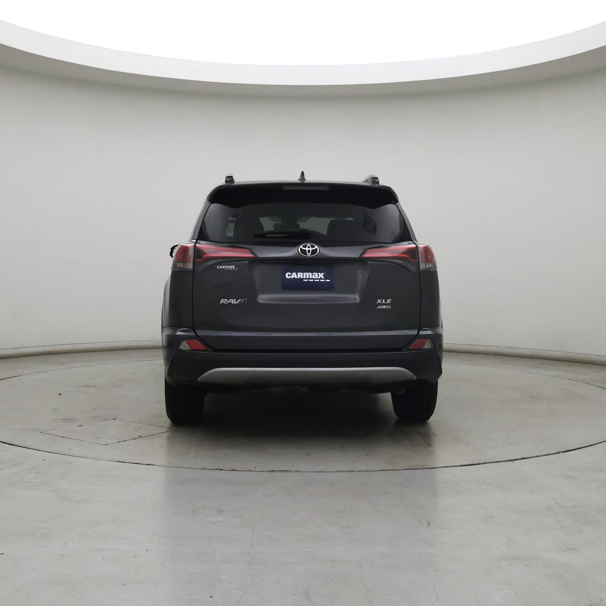 Thumbnail: 2017 Toyota RAV4 - 6