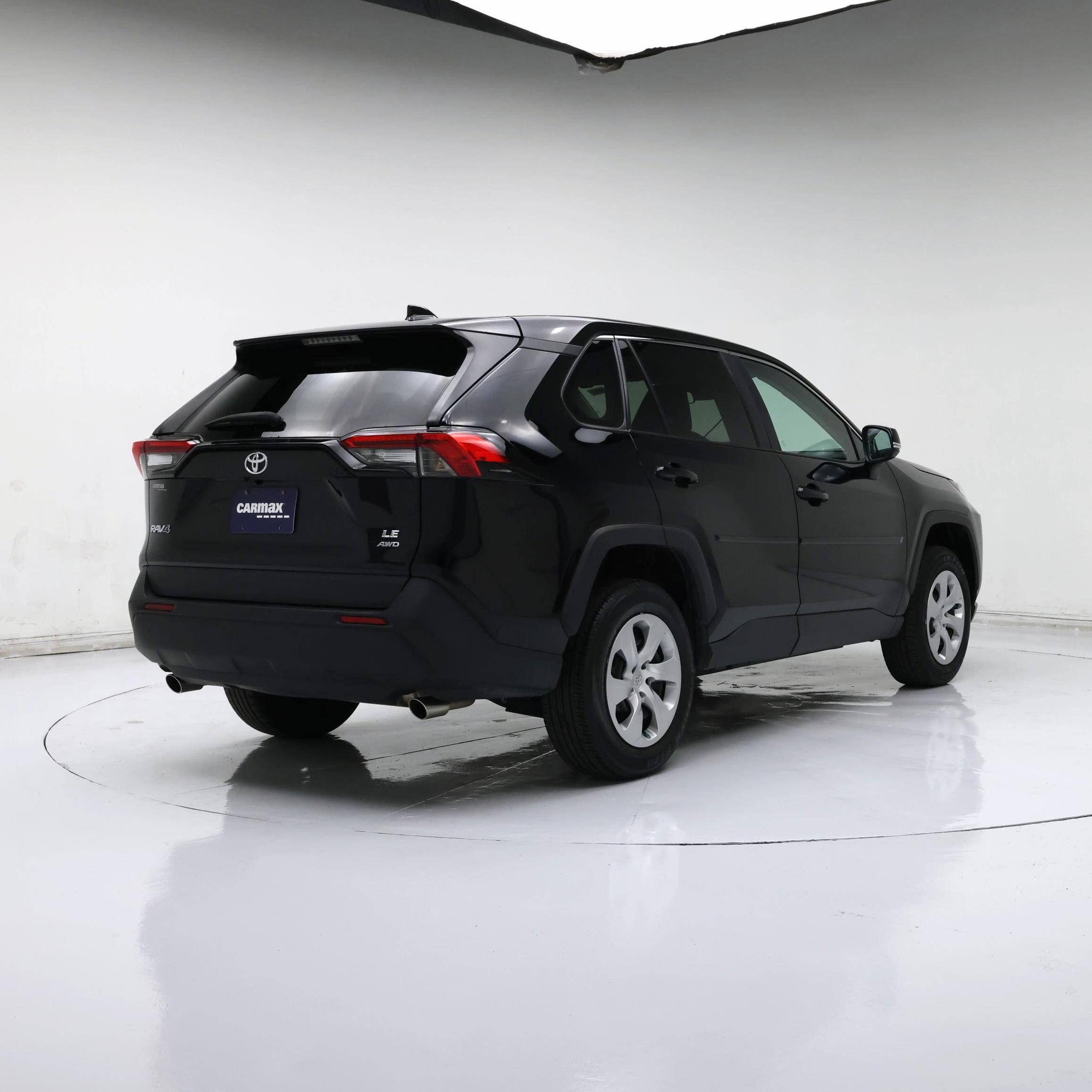 Thumbnail: 2023 Toyota RAV4 - 8