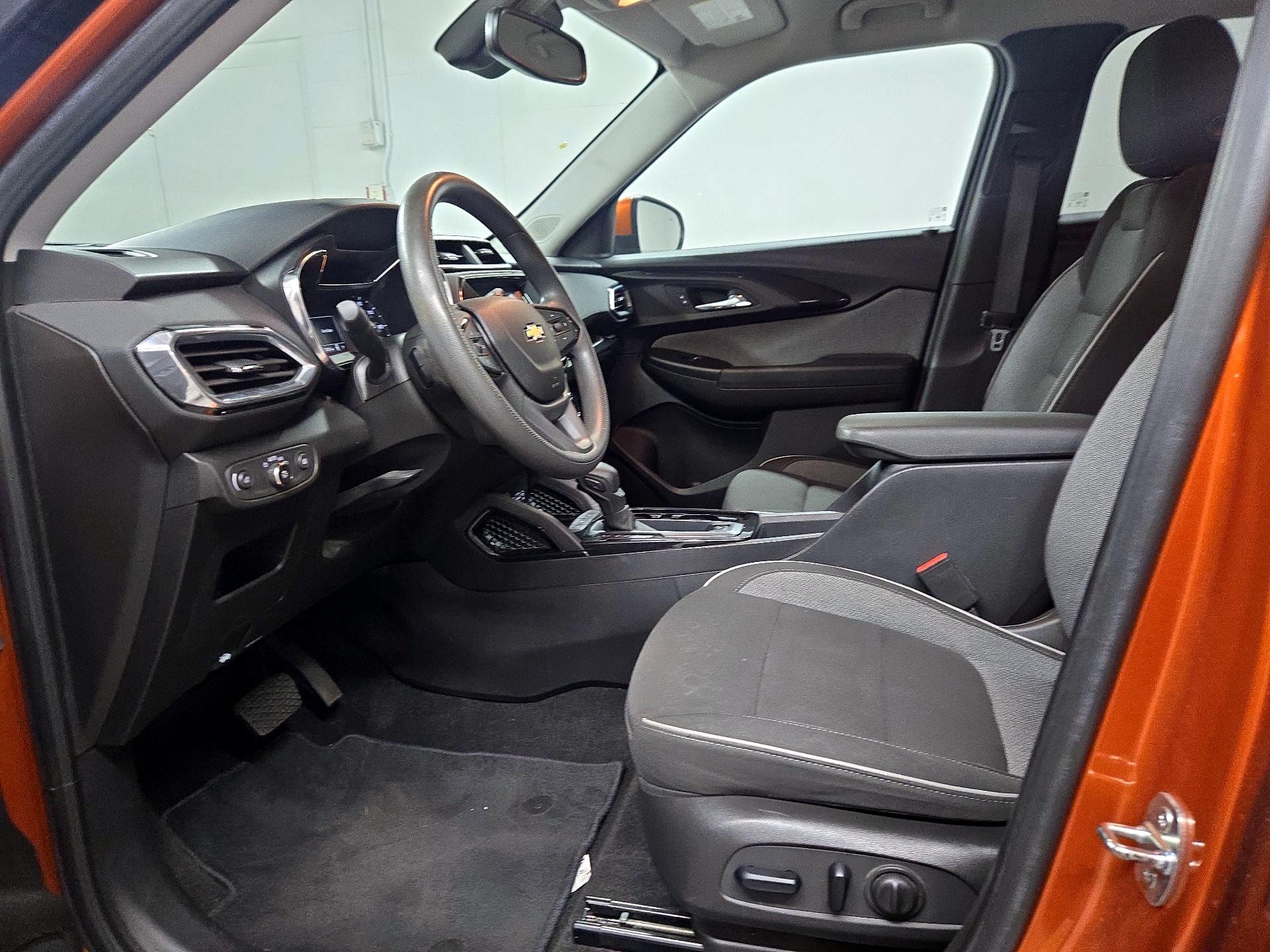 Thumbnail: 2022 Chevrolet TrailBlazer - 11