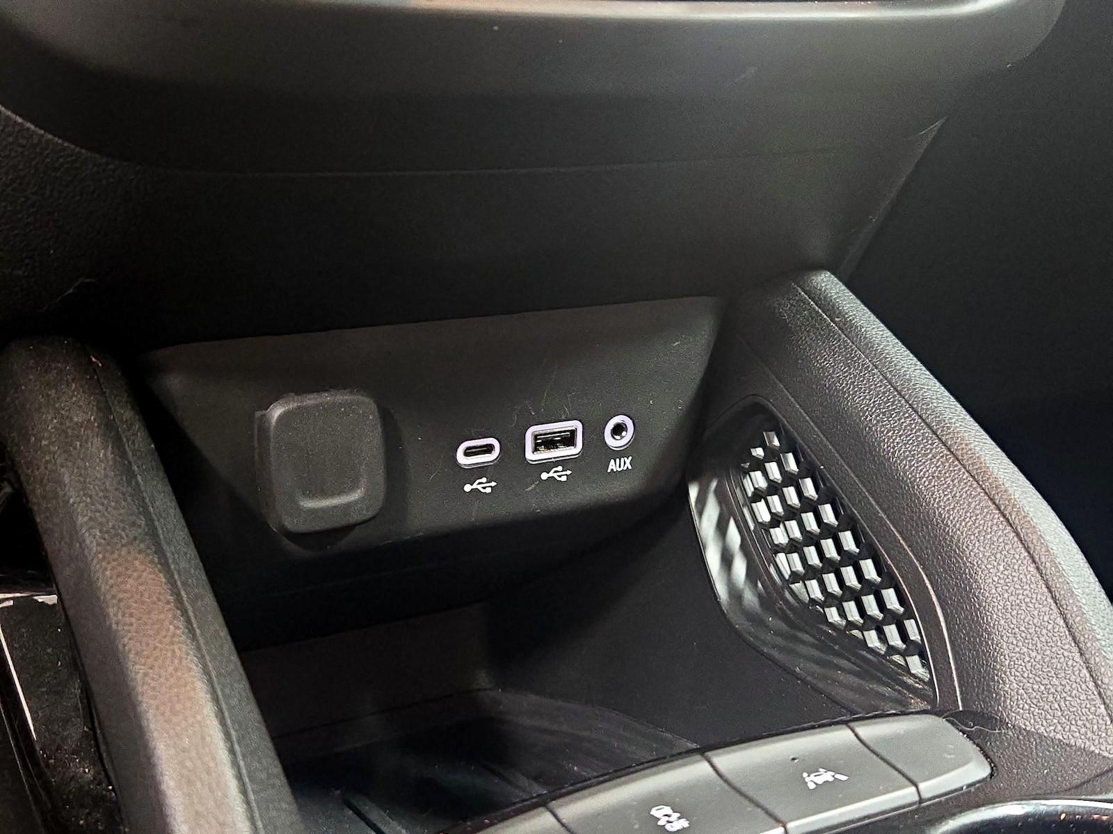 2022 Chevrolet Trailblazer LT - Photo 19